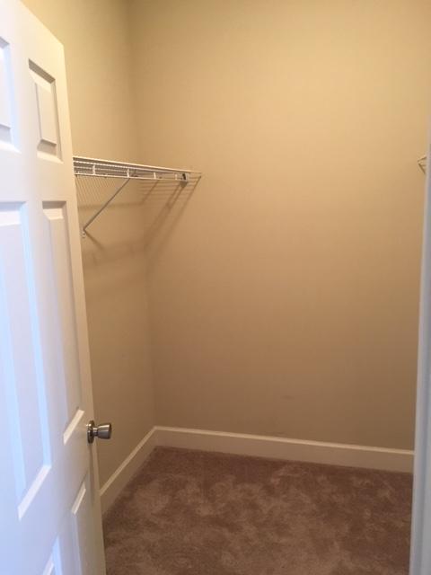 ARBOR LAKE PHASE II - Residential Lease