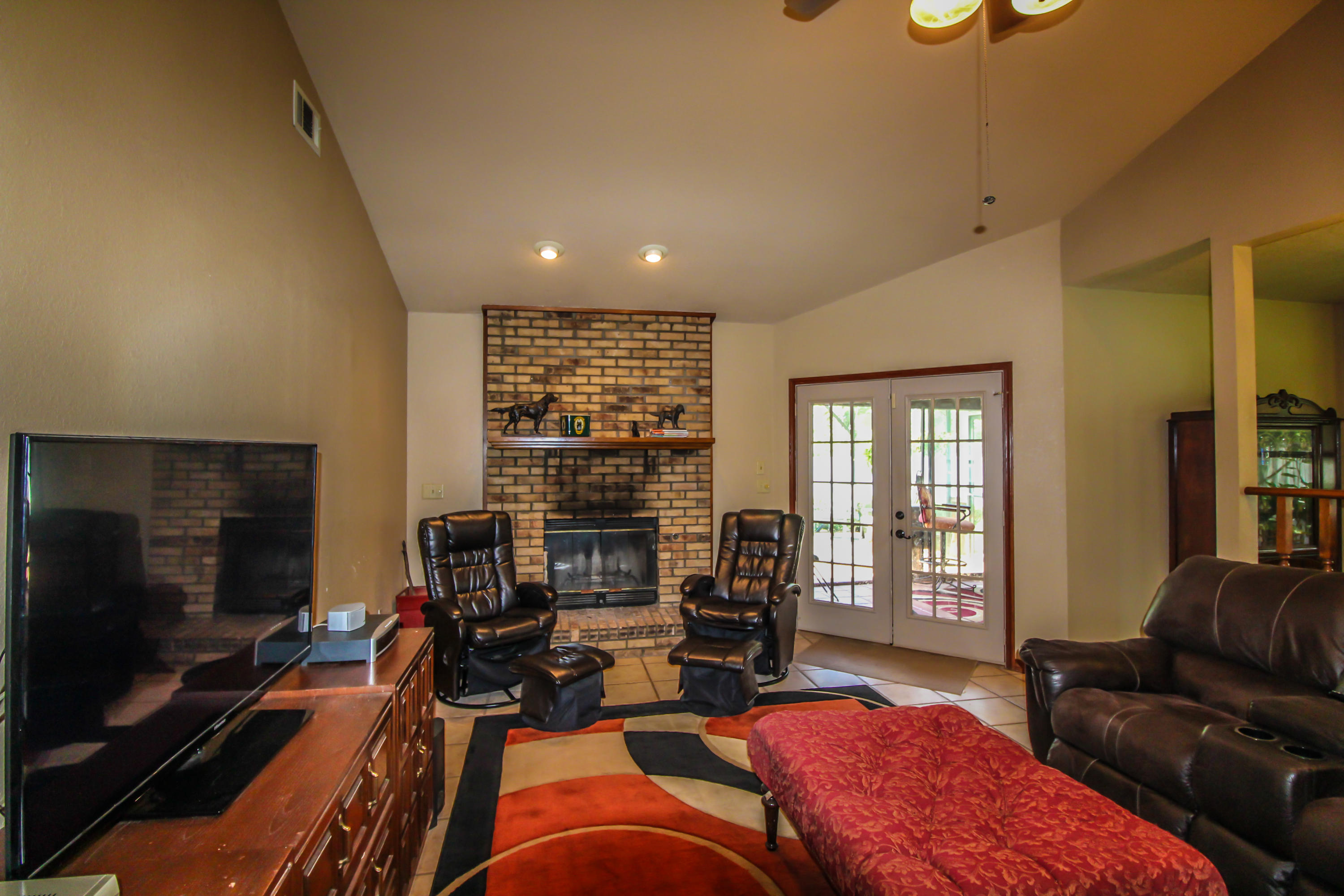 DOGWOOD ESTATES - Residential