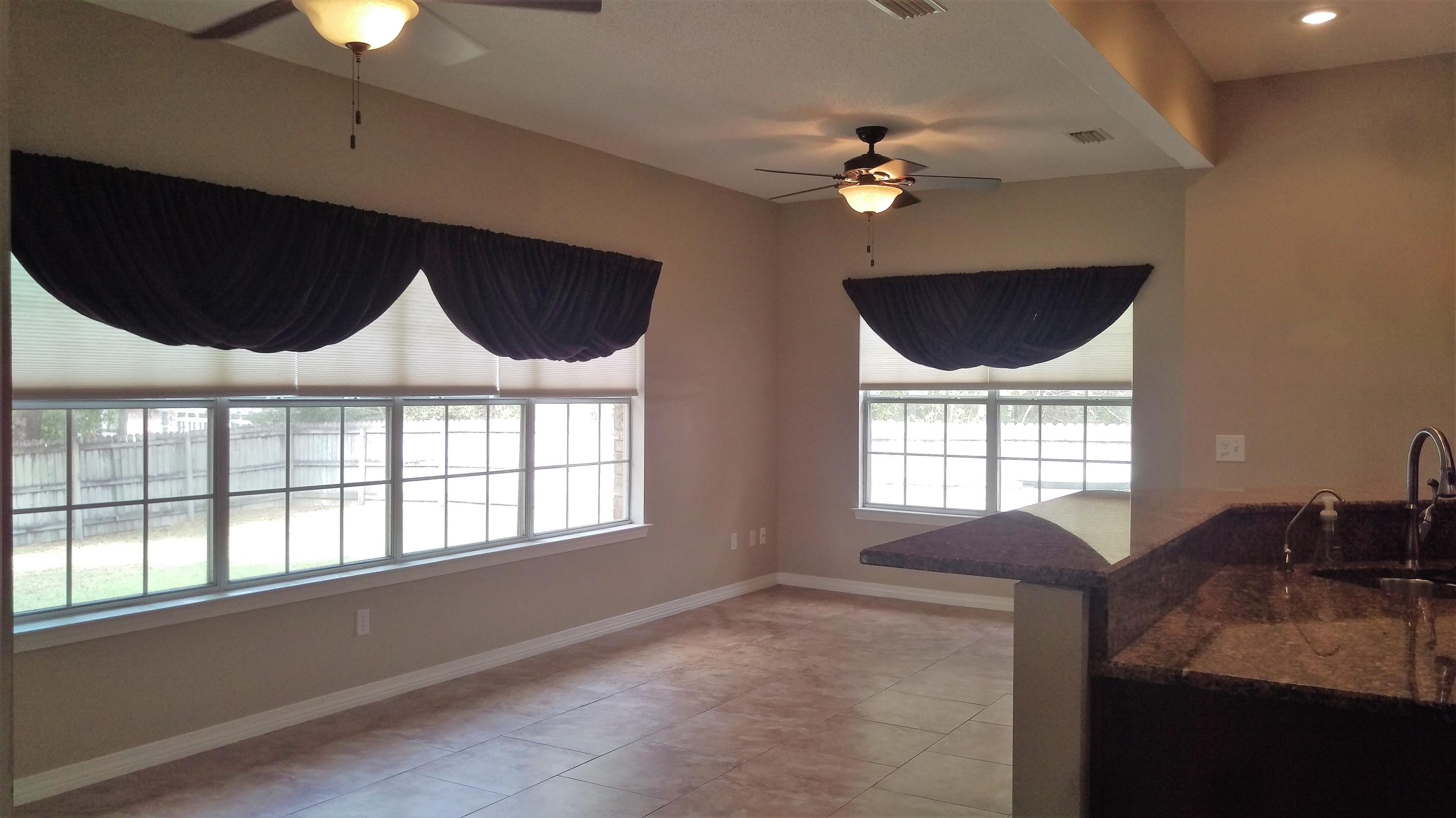 ROCKY BAYOU COUNTRY CLUB ESTATES 11 - Residential