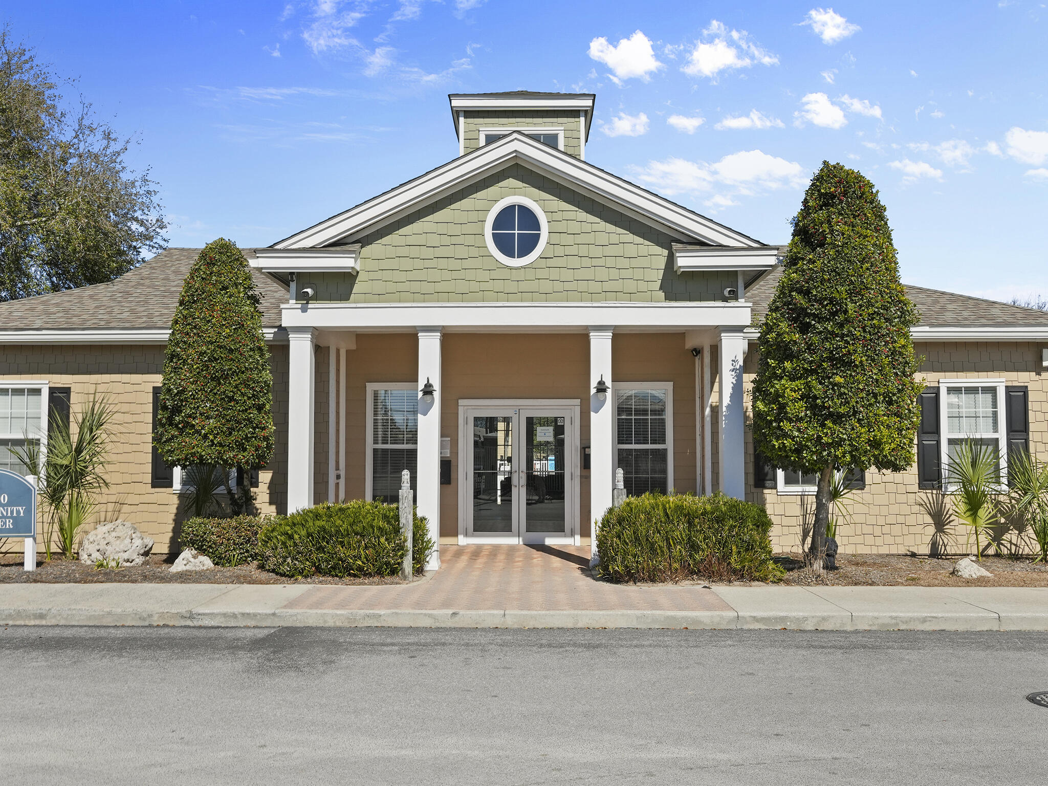 NAUTILUS CONDO - Residential