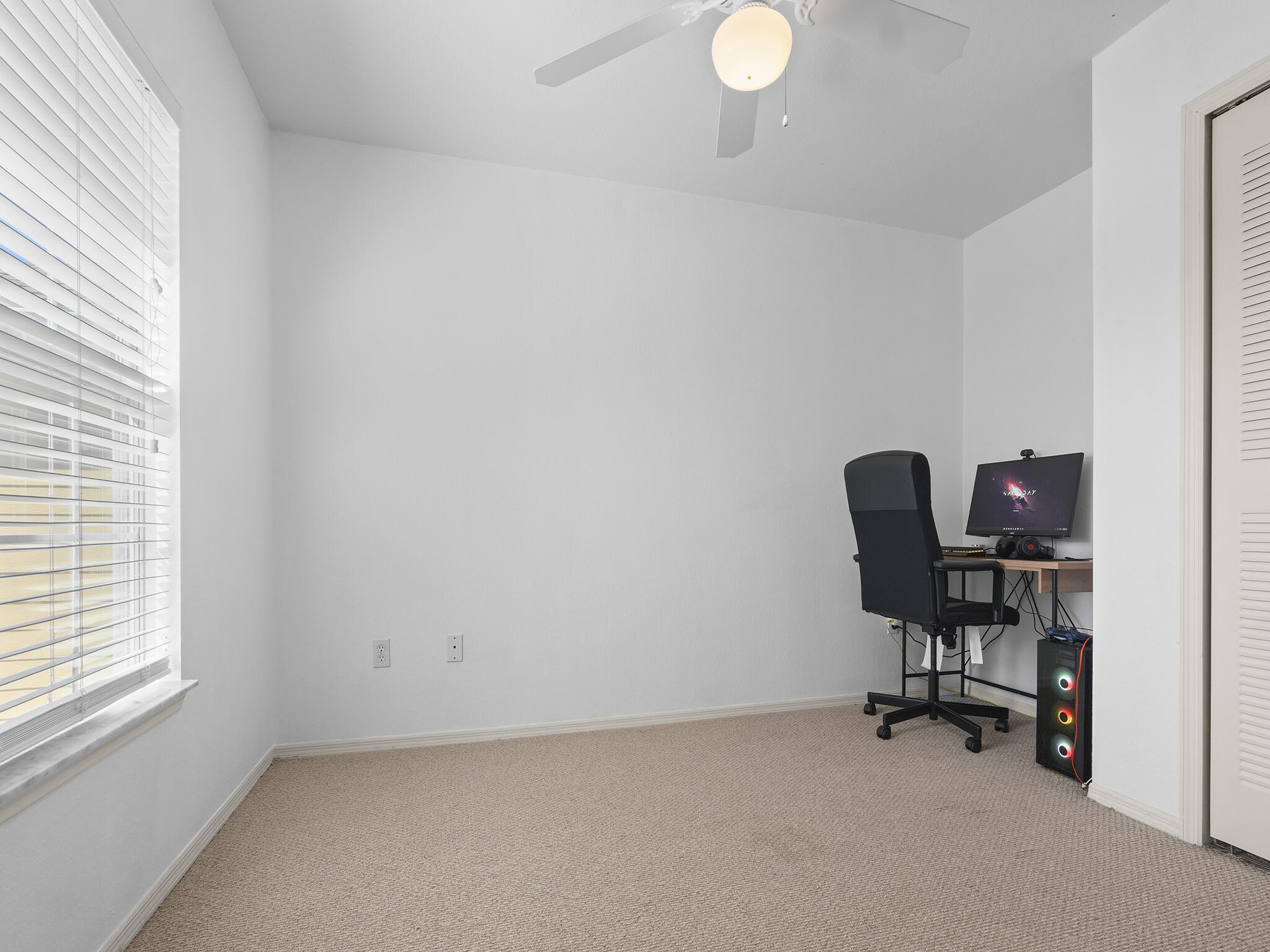 NAUTILUS CONDO - Residential