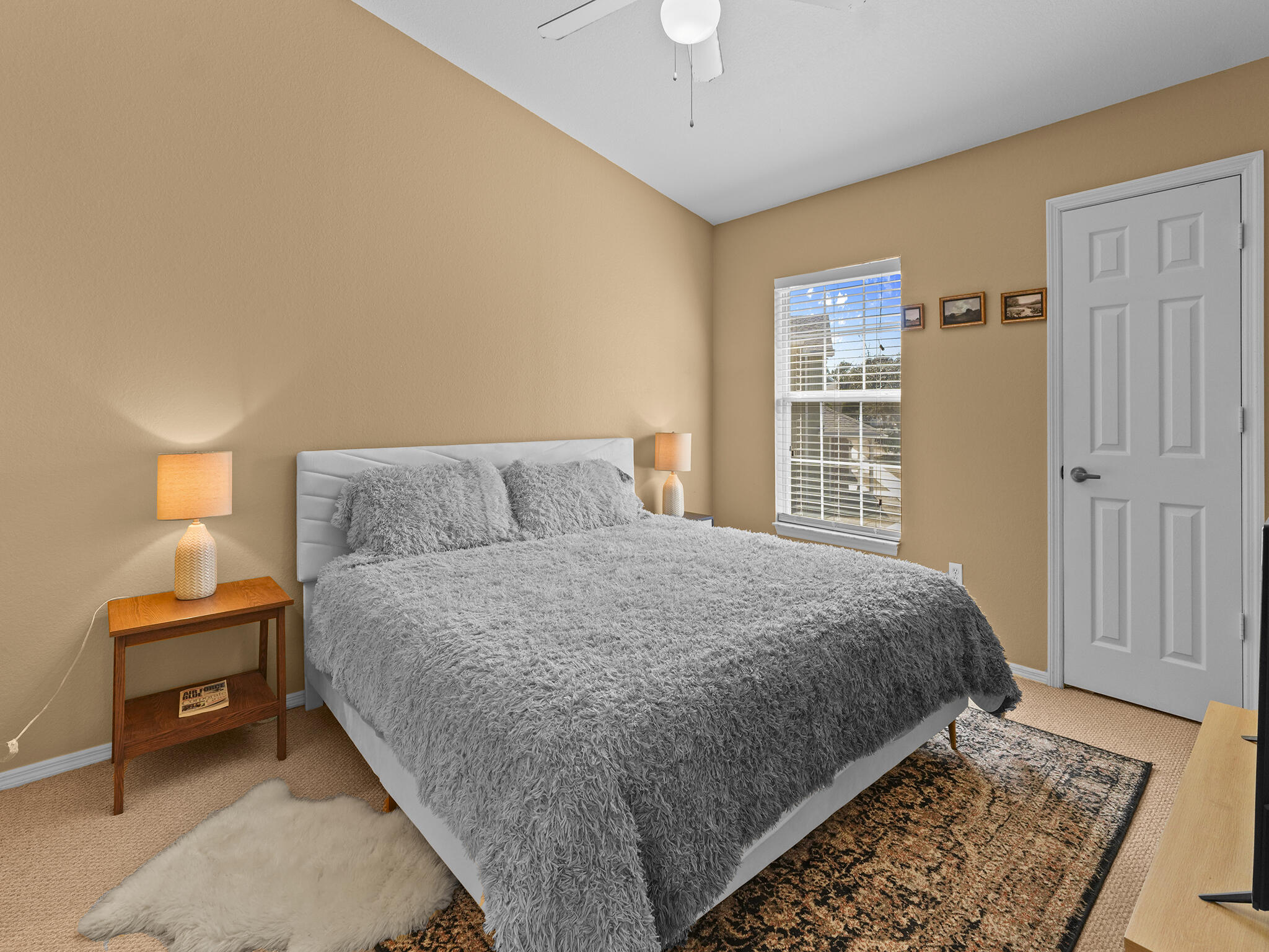 NAUTILUS CONDO - Residential