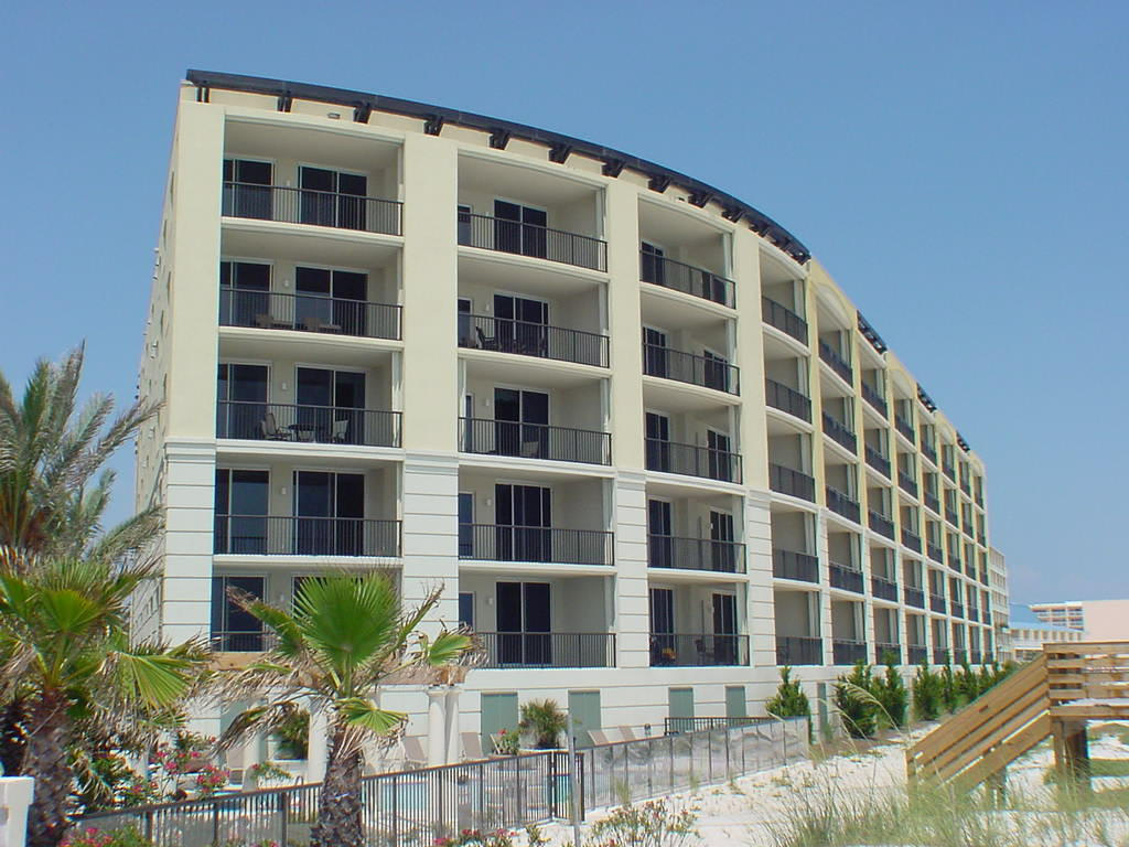 BELLA RIVA - Residential