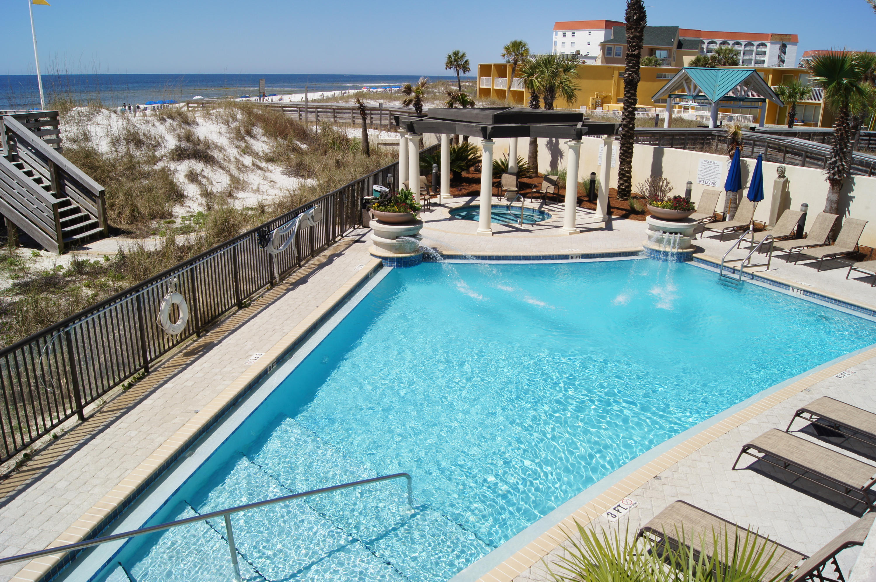 BELLA RIVA - Residential