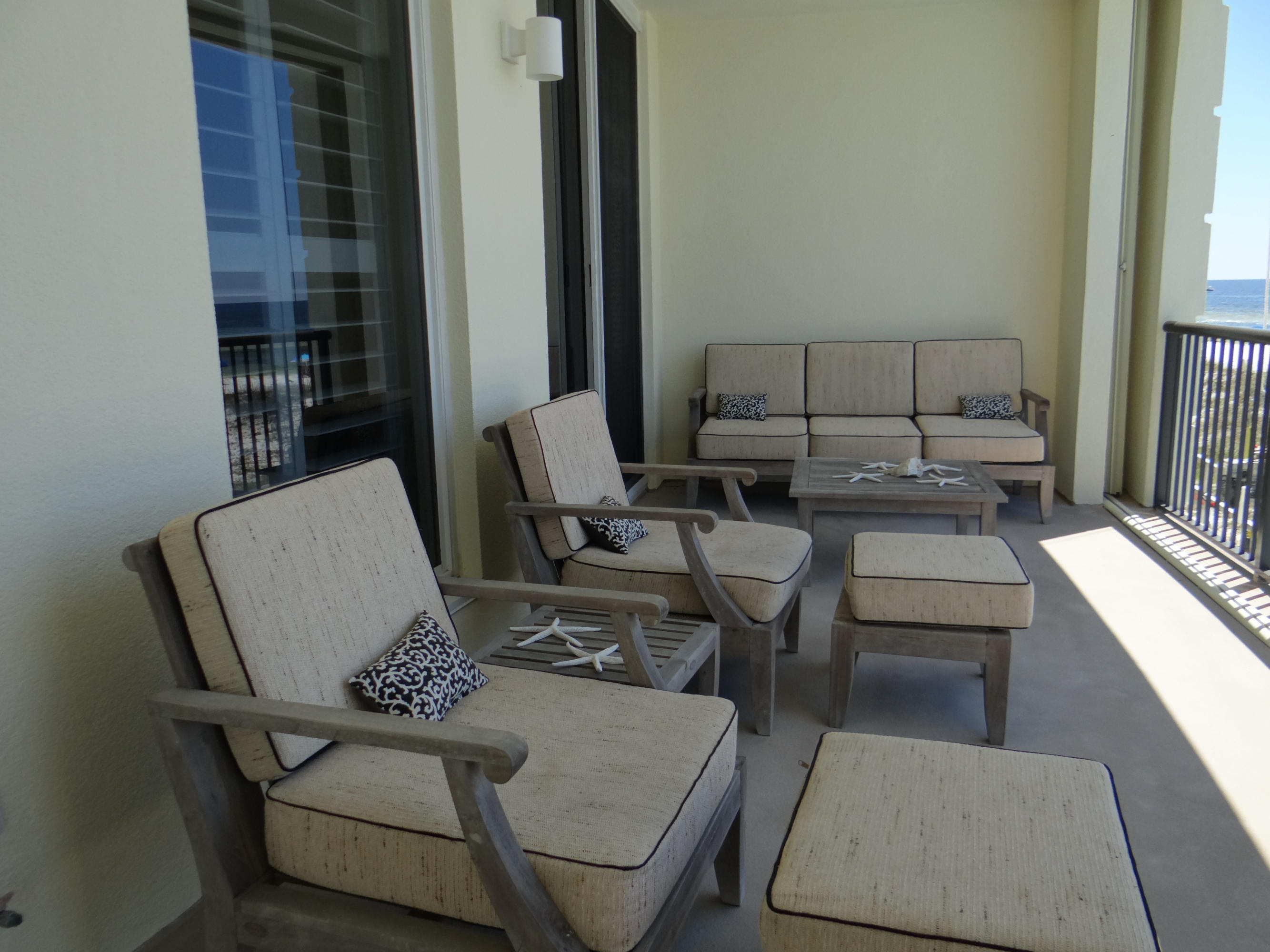 BELLA RIVA - Residential