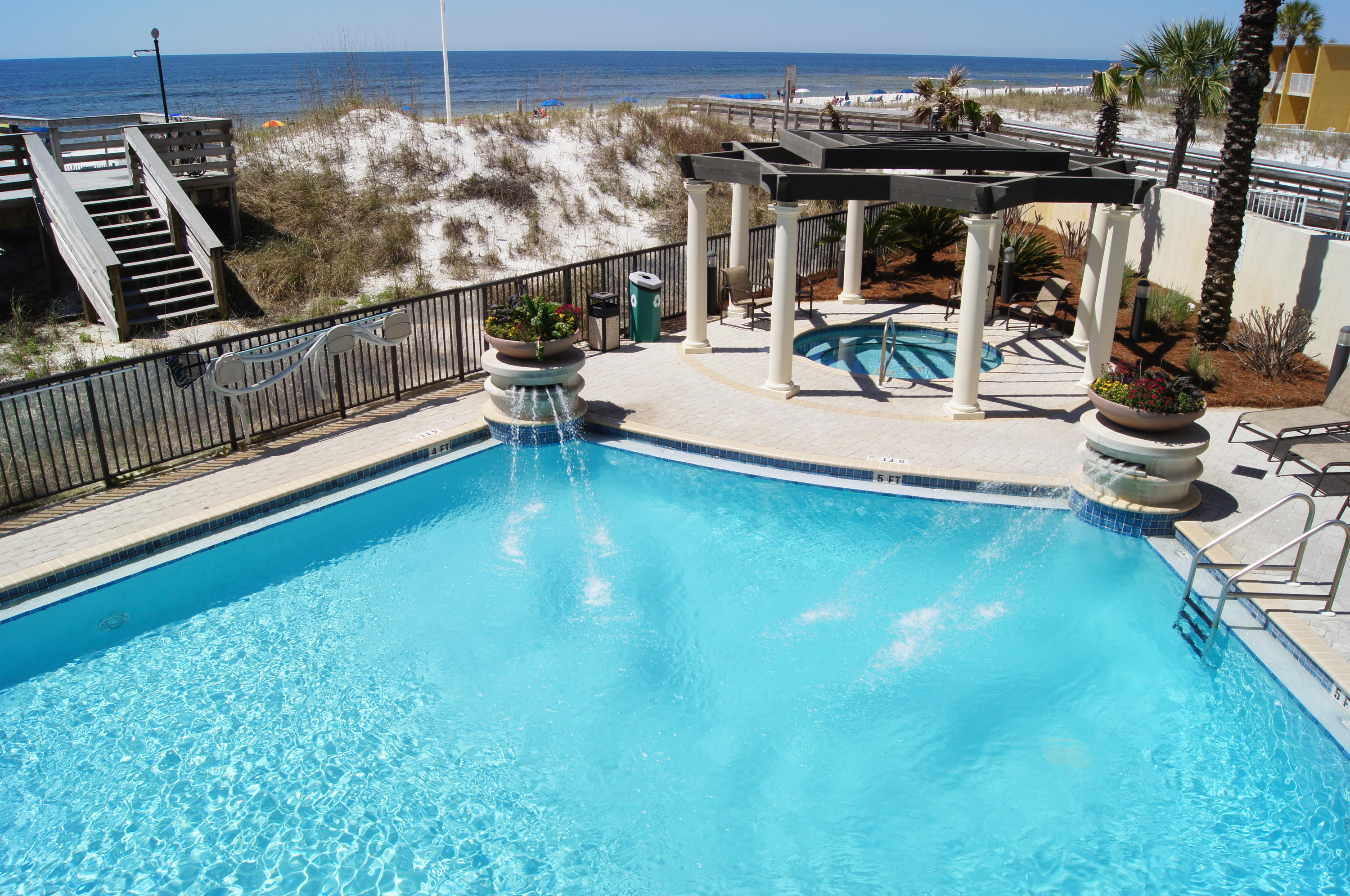 BELLA RIVA - Residential