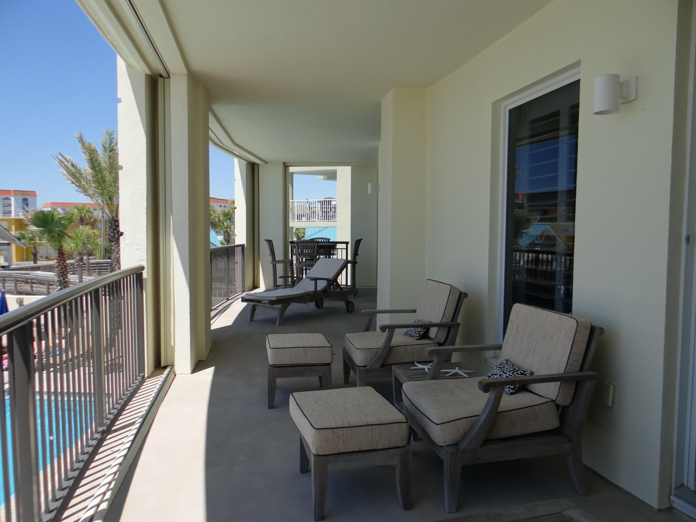 BELLA RIVA - Residential