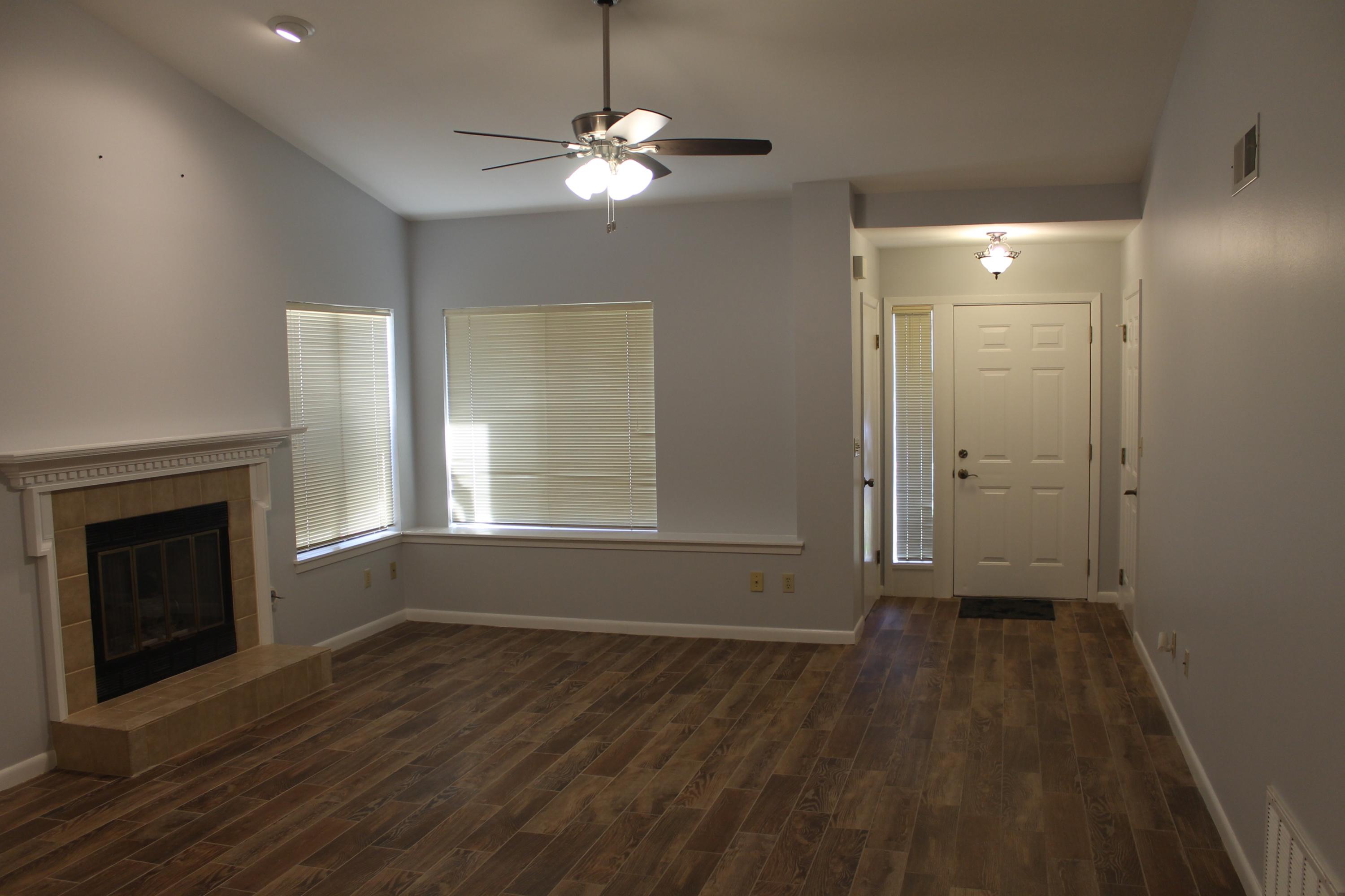 CEDAR RIDGE PH 5B - Residential Lease