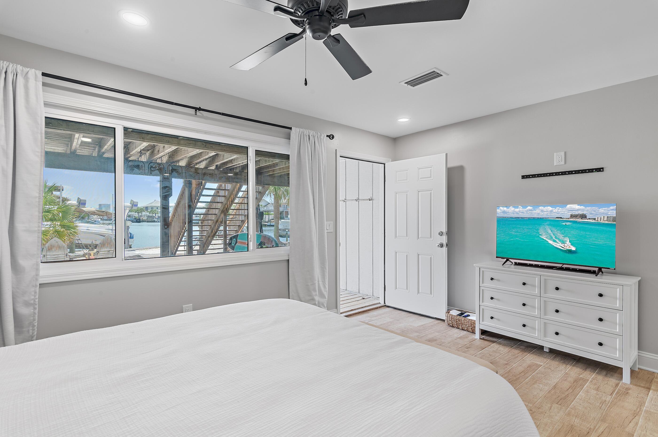 QUAYS PHASE I - Residential