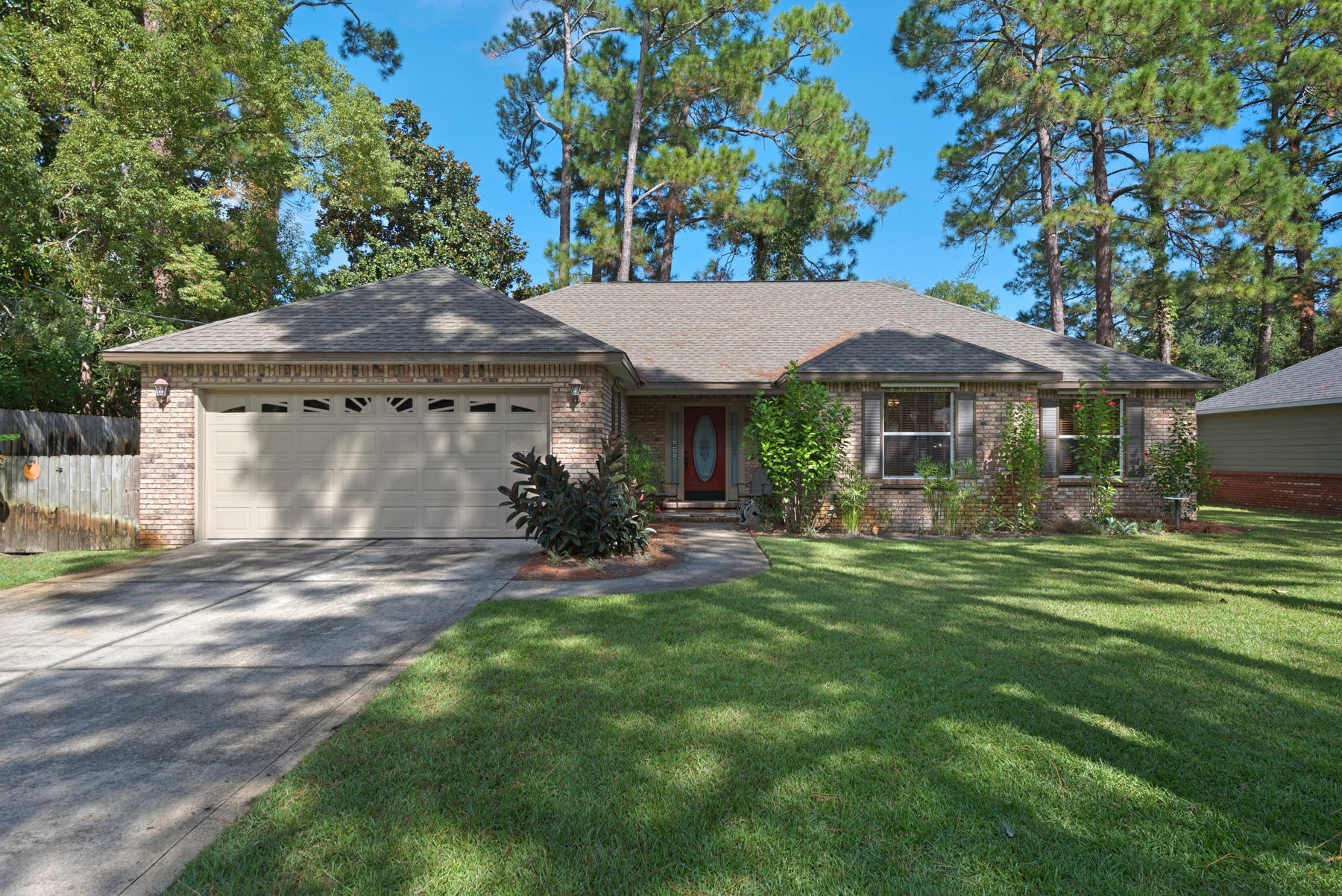 This is a better than new house. It is an all brick house Granite counter tops. Glass back splash. No pets, No smoking. 3 bedrooms two baths, a large living room, a dinning area, extra large pantry, Larged screen patio of the rear. Fenced yard. The living room and master bedroom have tray ceilings with crown molding. There is also crown molding in the kitchen, dinning, living room, foyer, and master bedroom. There is tile in the laundry room, pantry, kitchen, dinning, foyer, hallway, and both bathrooms. Carpet in the remaining area.