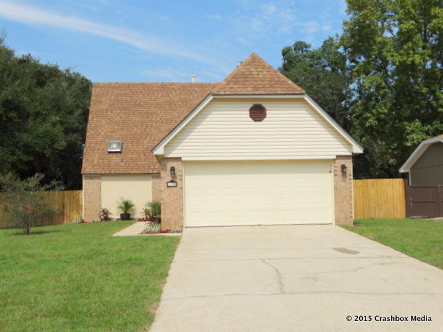 BAYVIEW MANOR - Residential