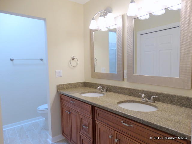 BAYVIEW MANOR - Residential