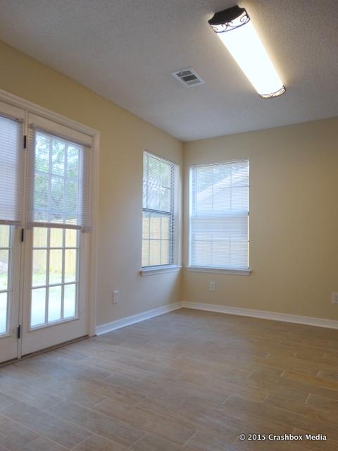 BAYVIEW MANOR - Residential