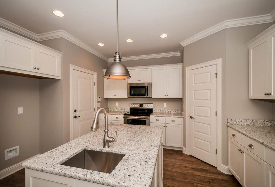 MILL CREEK FARMS - Residential