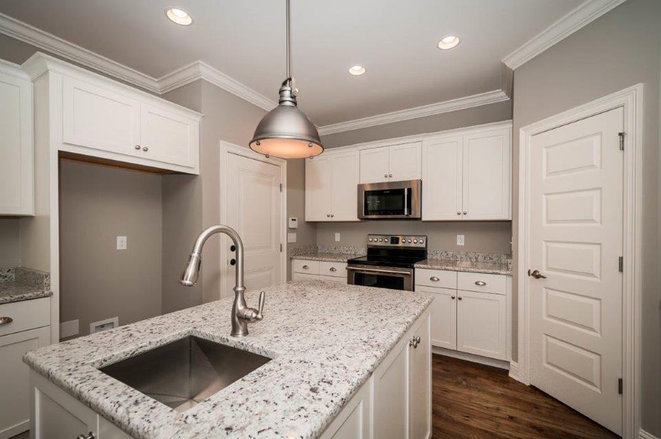 MILL CREEK FARMS - Residential