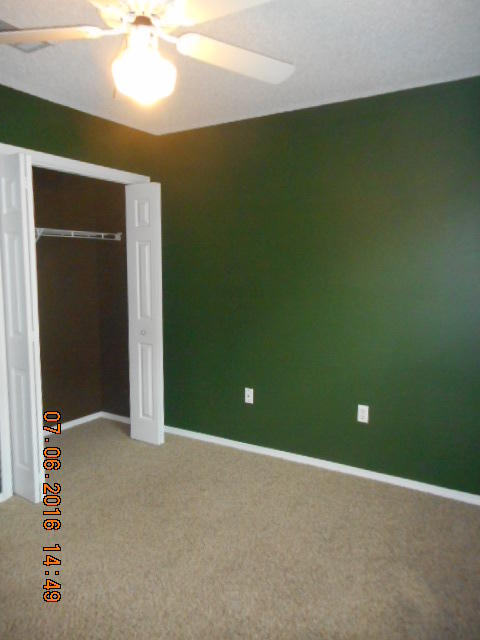 HUNTERS RUN S/D - Residential Lease