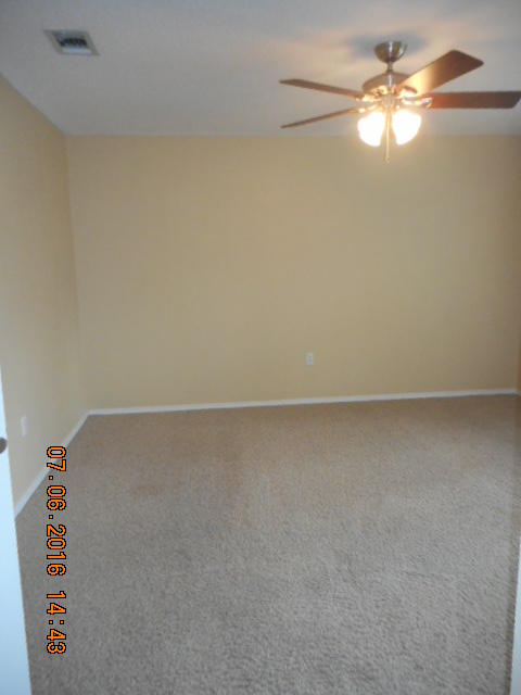 HUNTERS RUN S/D - Residential Lease