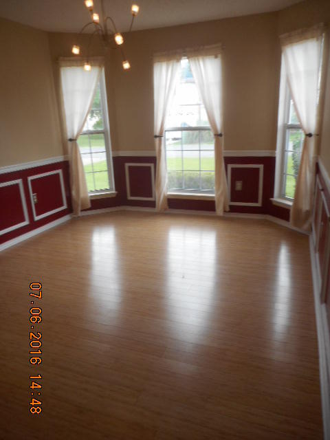 HUNTERS RUN S/D - Residential Lease