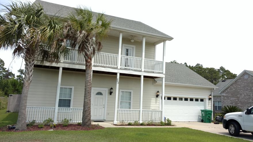 Large 4 bedroom 3 bath home. Kitchen has granite countertop large dining area. Living area has raised ceiling and open feel. Fourth bedroom is on ground floor and could easily be turned in office or den. Has small bonus room off dining area. Second story master suite with balcony and walk-in closet. Large backyard fenced for privacy. Washer and dryer do not convey. This home is minutes from new boat launch, fishing pier and park under new 331 bridge. Located close to several resturants and just a few minutes to the beaches.