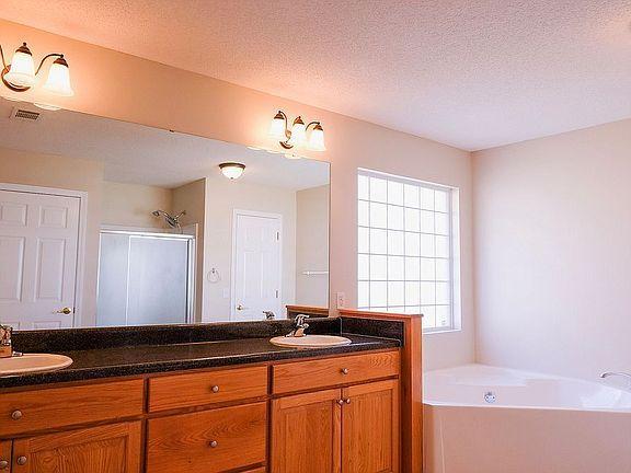 LEE FARM - Residential