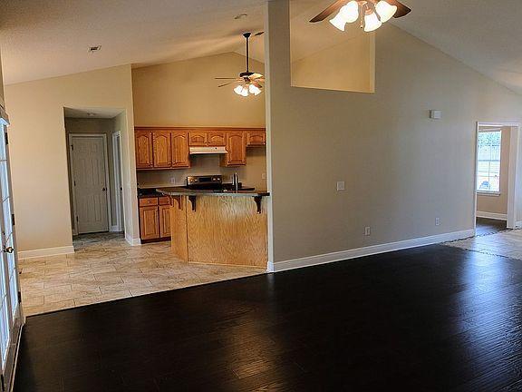 LEE FARM - Residential