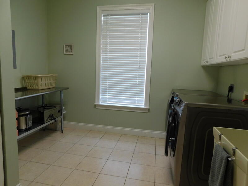 CARRIE BELLS POINT - Residential