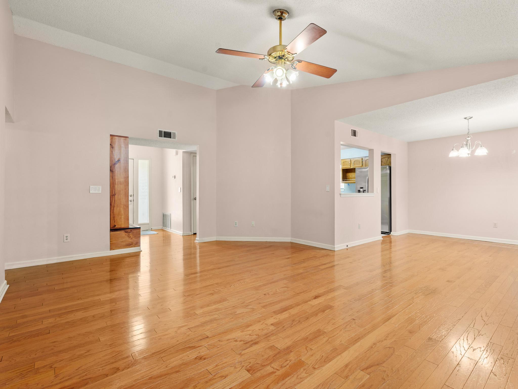 CEDAR RIDGE PH 9 - Residential Lease