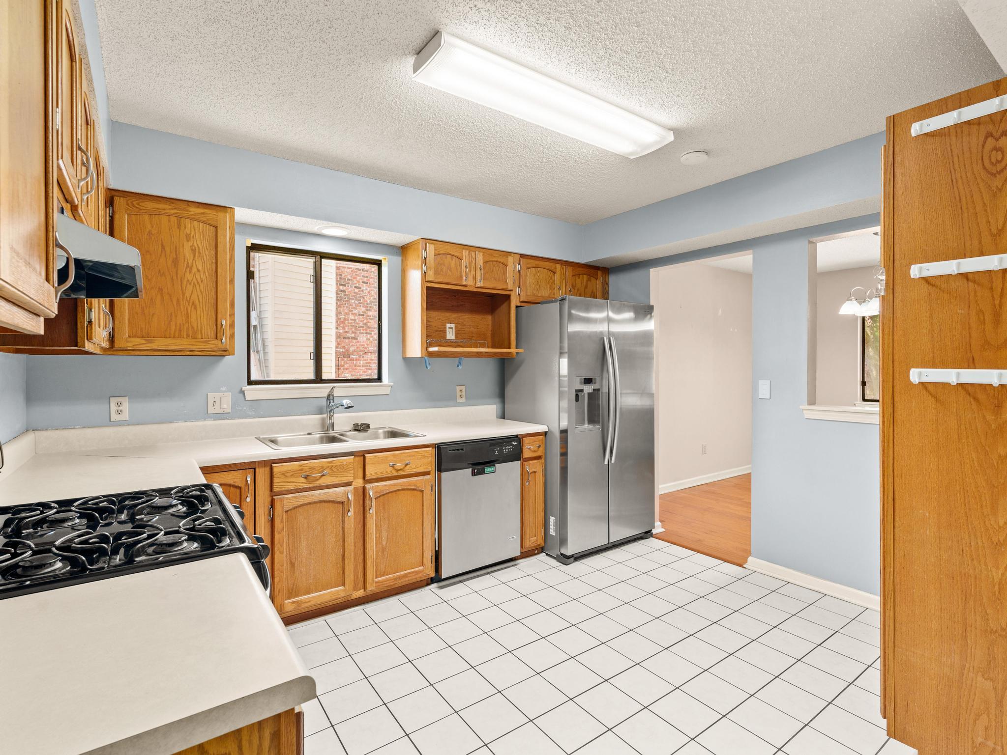 CEDAR RIDGE PH 9 - Residential Lease