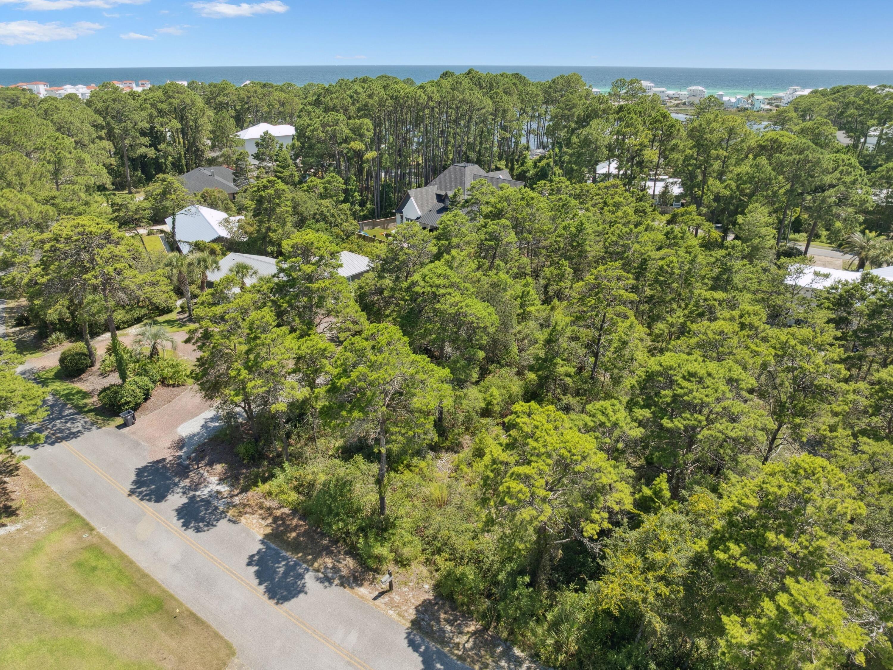 NO RECORDED SUBDIVISION - Land