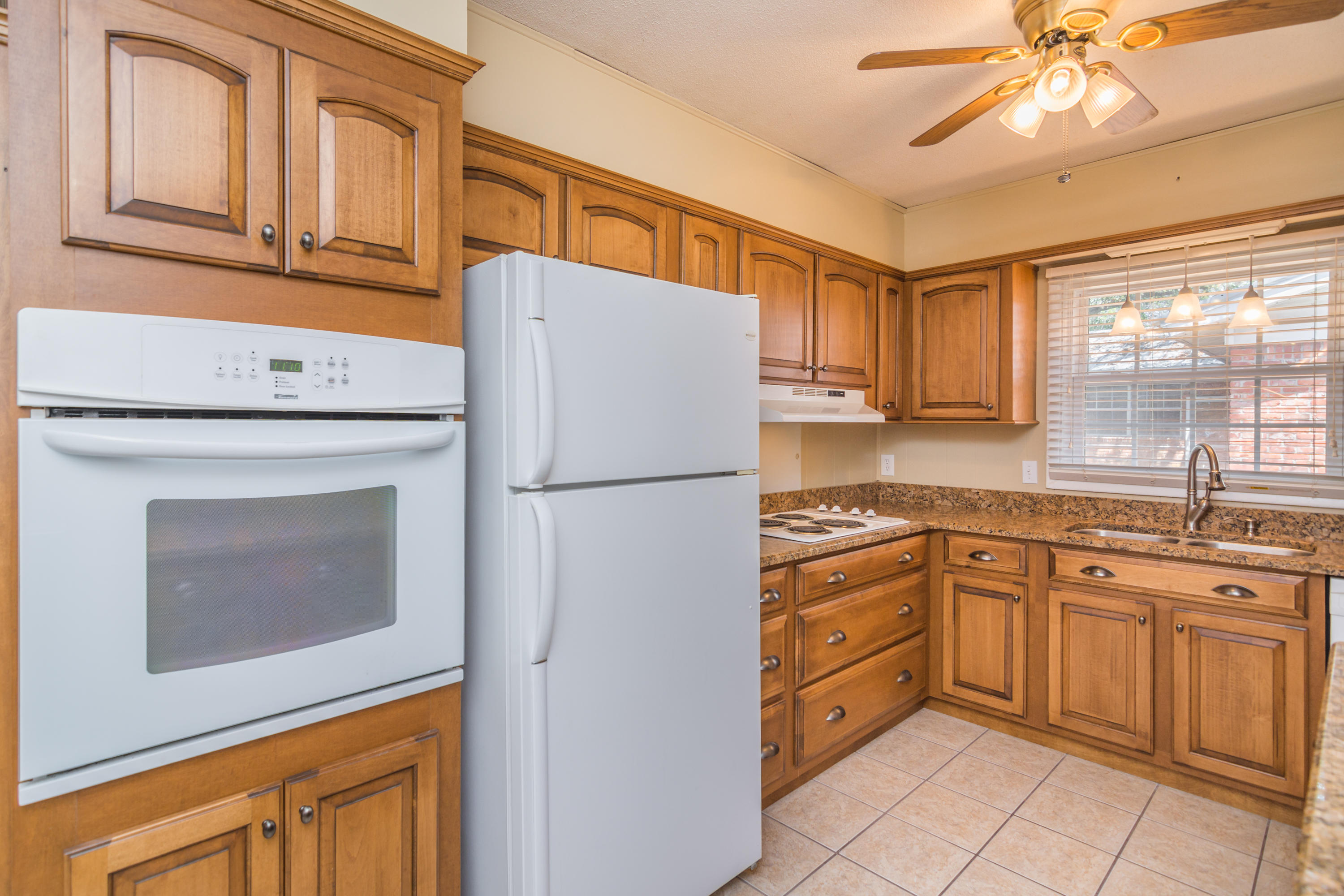 LEOTA MILLER S/D - Residential