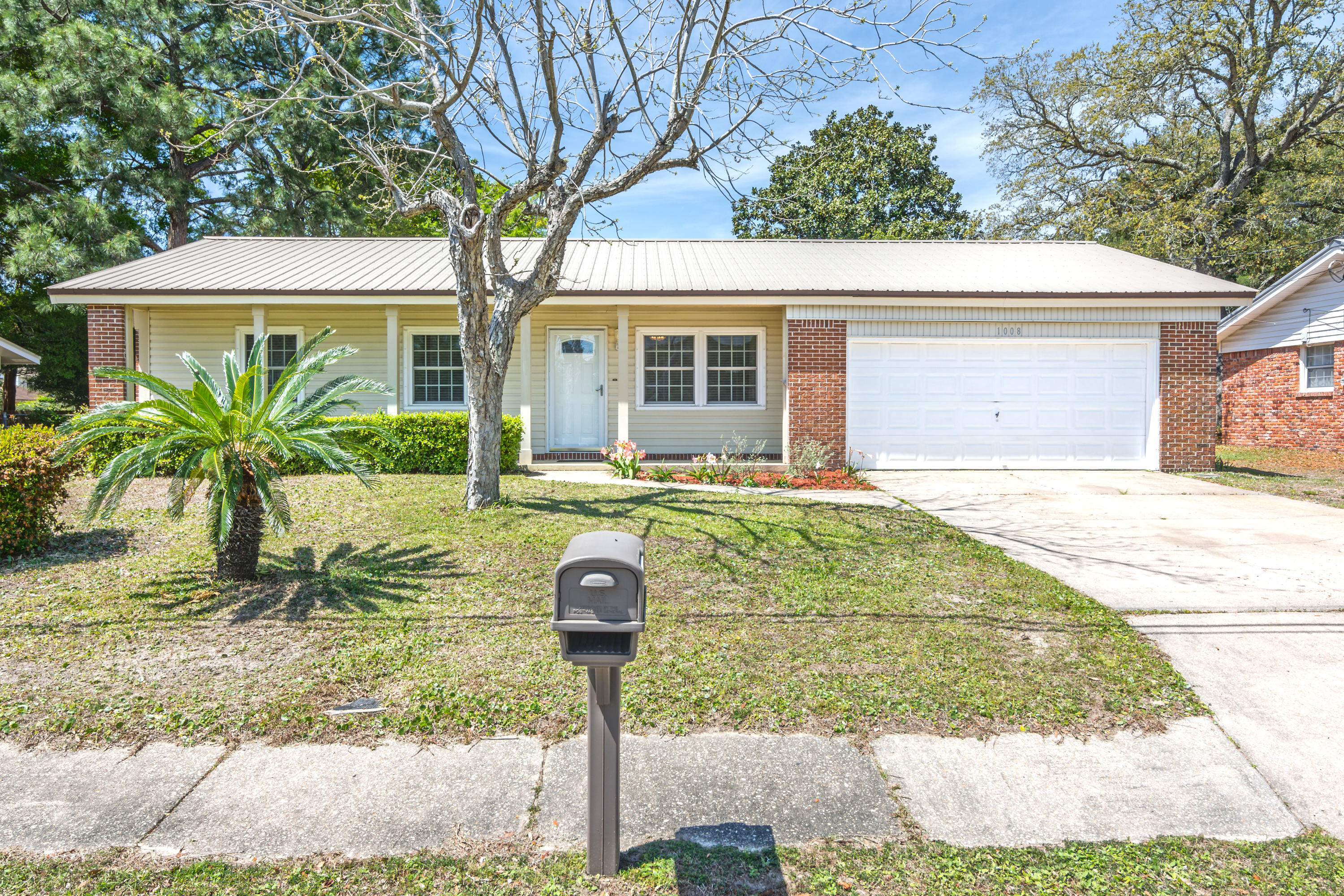 LEOTA MILLER S/D - Residential