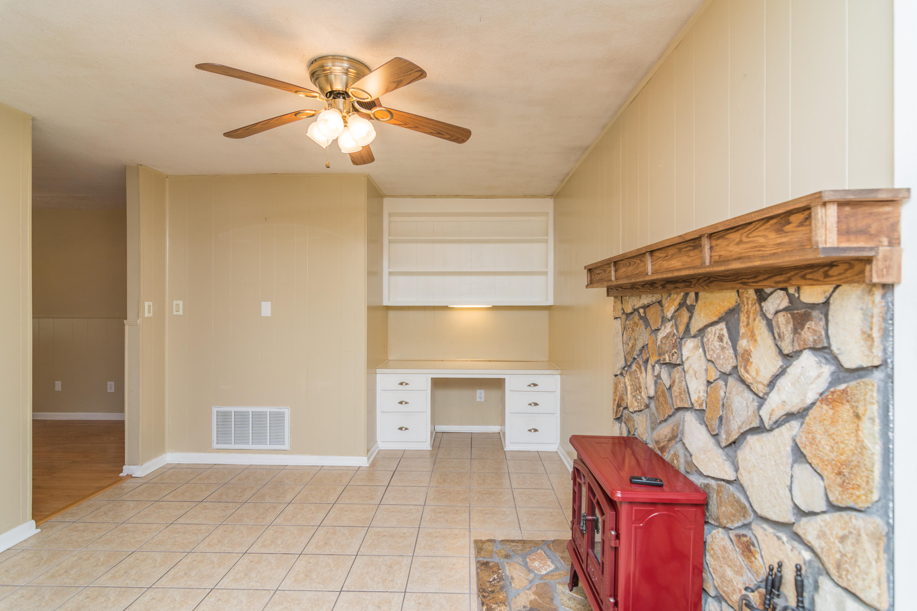 LEOTA MILLER S/D - Residential