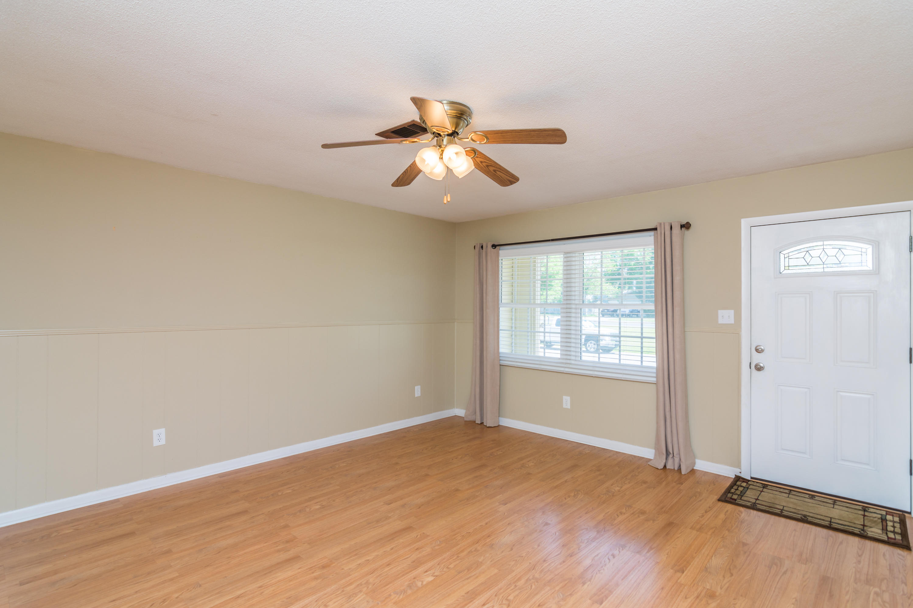 LEOTA MILLER S/D - Residential