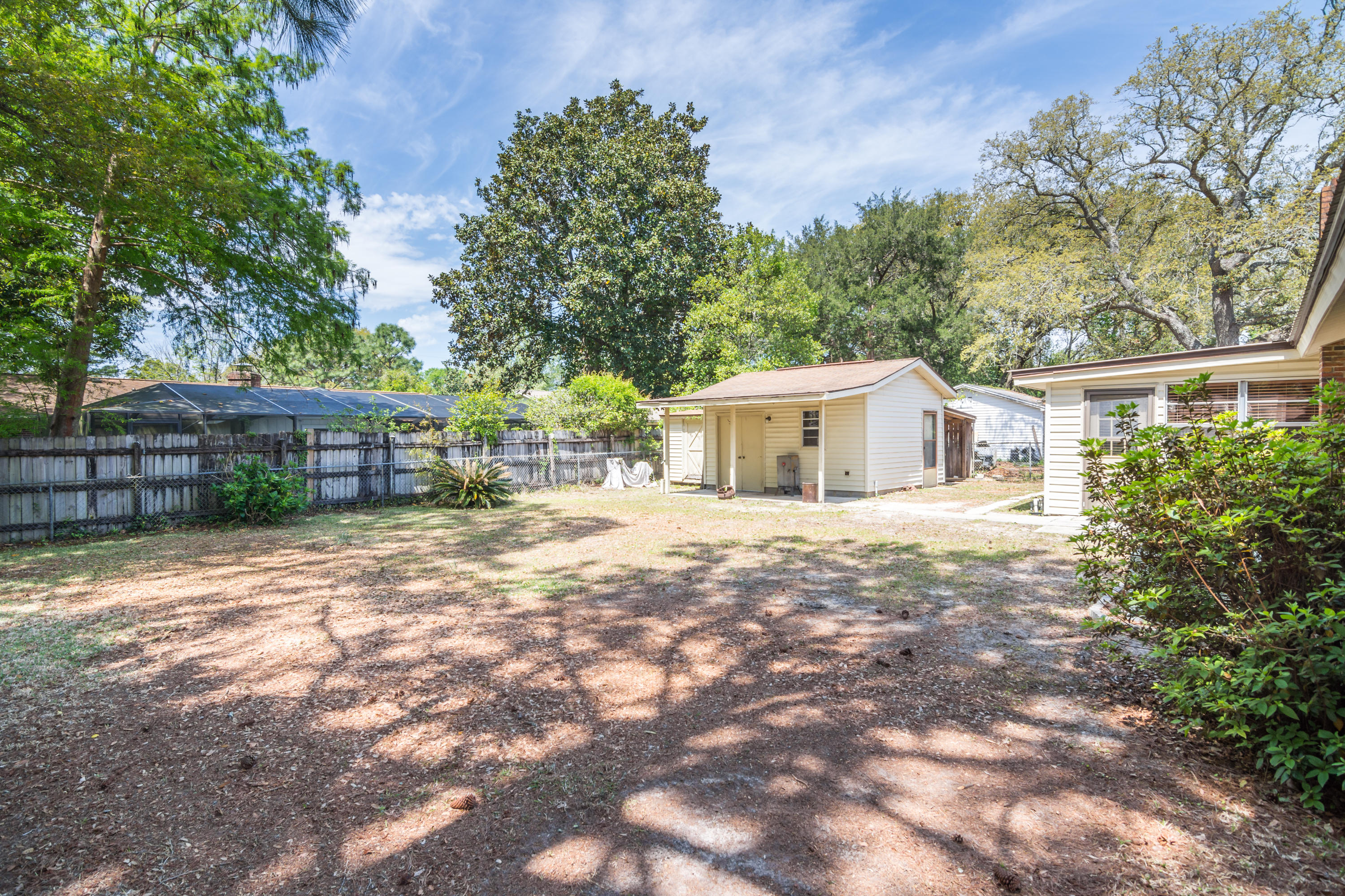 LEOTA MILLER S/D - Residential