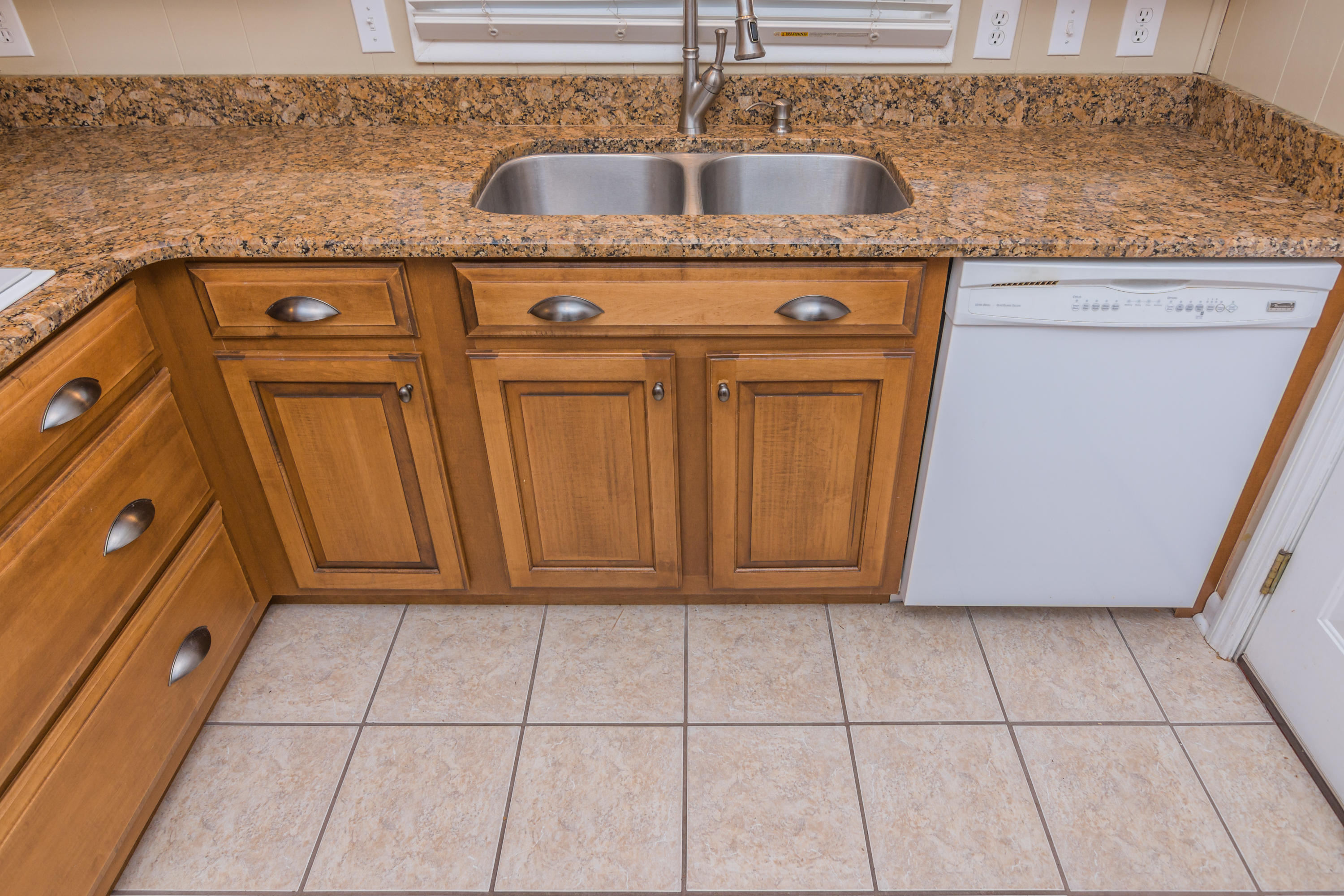 LEOTA MILLER S/D - Residential