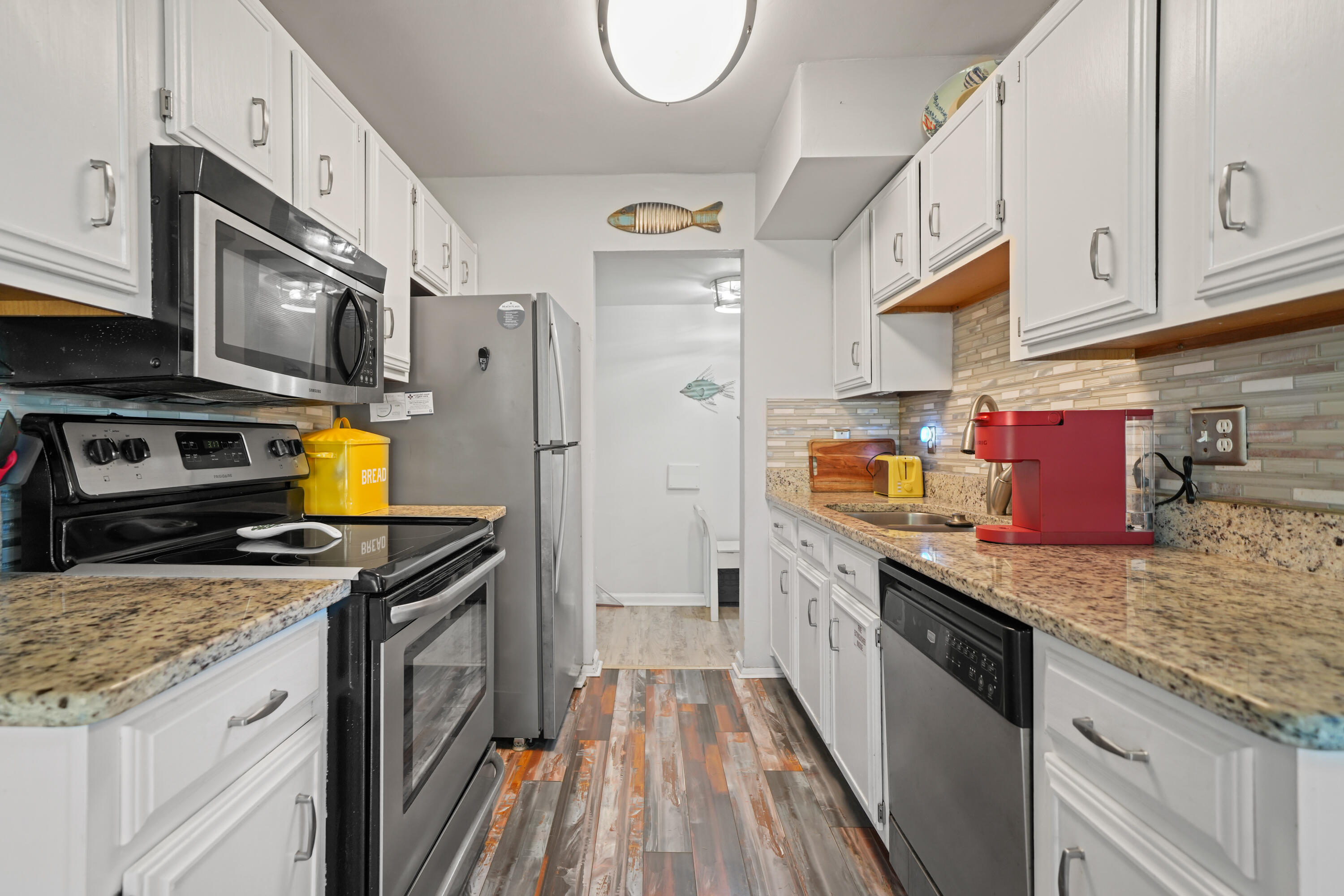 SEASCAPE CONDO GARDEN VILLA - Residential