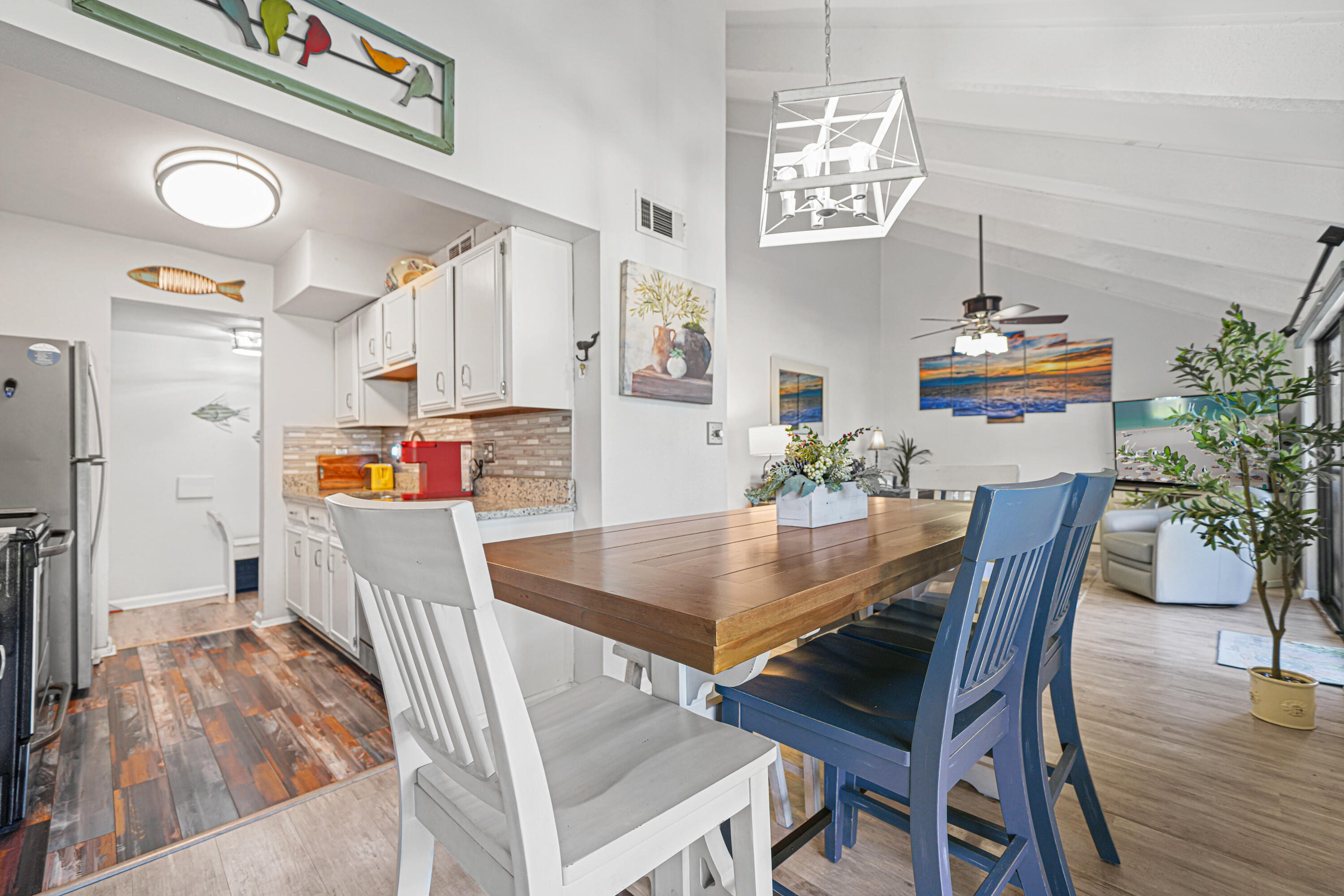 SEASCAPE CONDO GARDEN VILLA - Residential