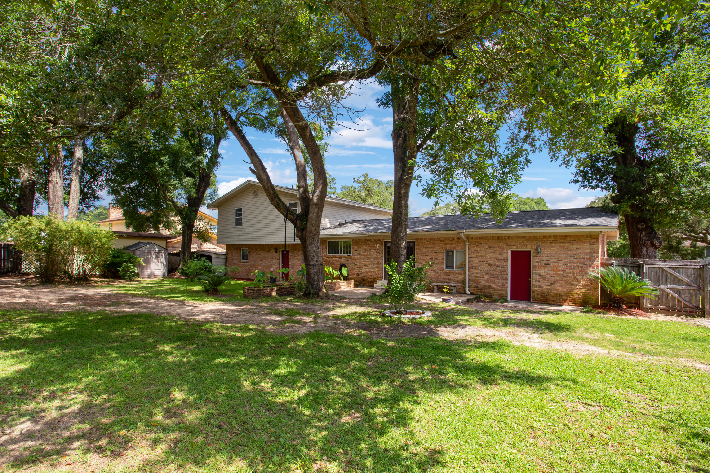 DEVONSHIRE - Residential