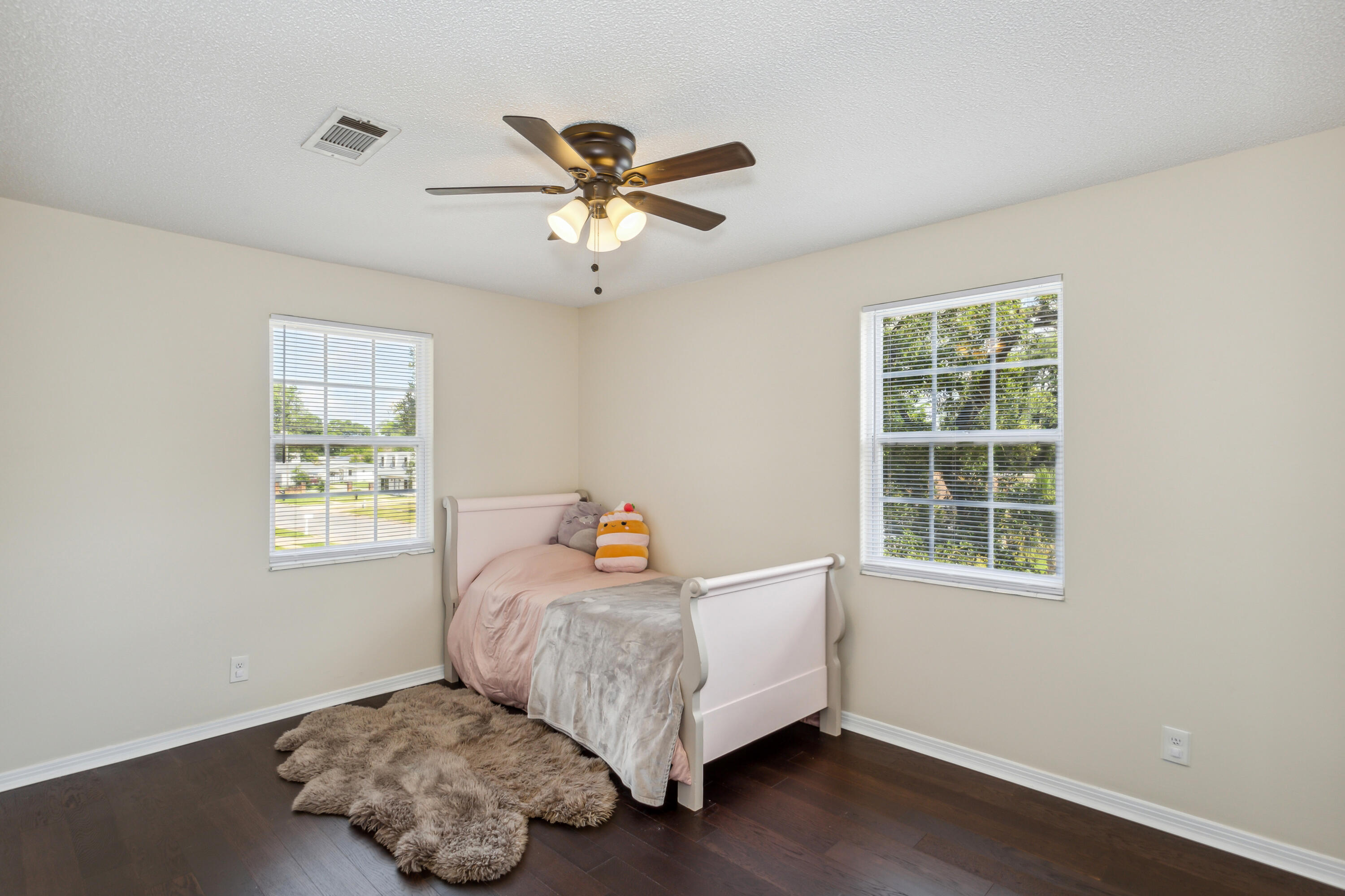 DEVONSHIRE - Residential