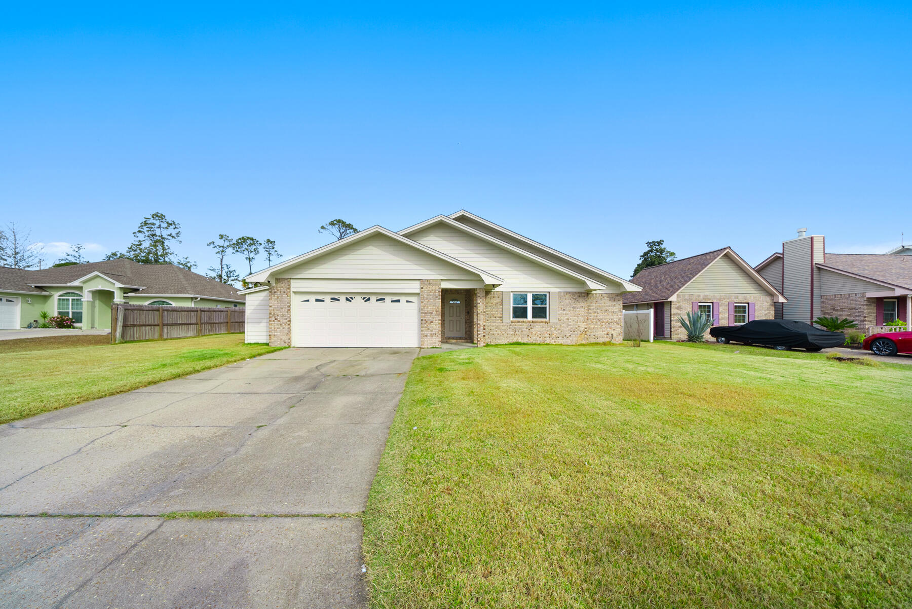 PRETTY BAYOU ESTATES - Residential