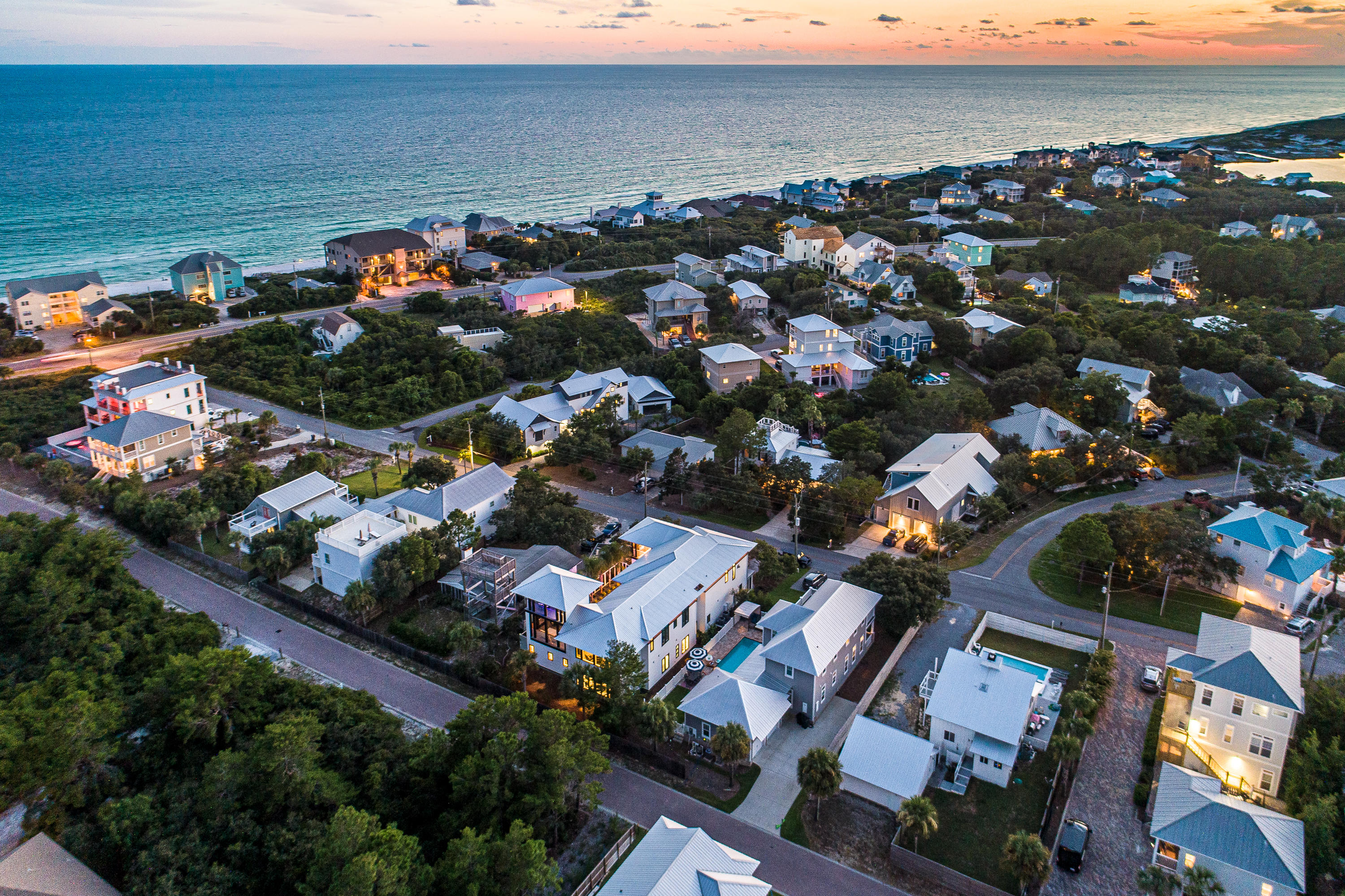 BEACH HIGHLANDS - Residential