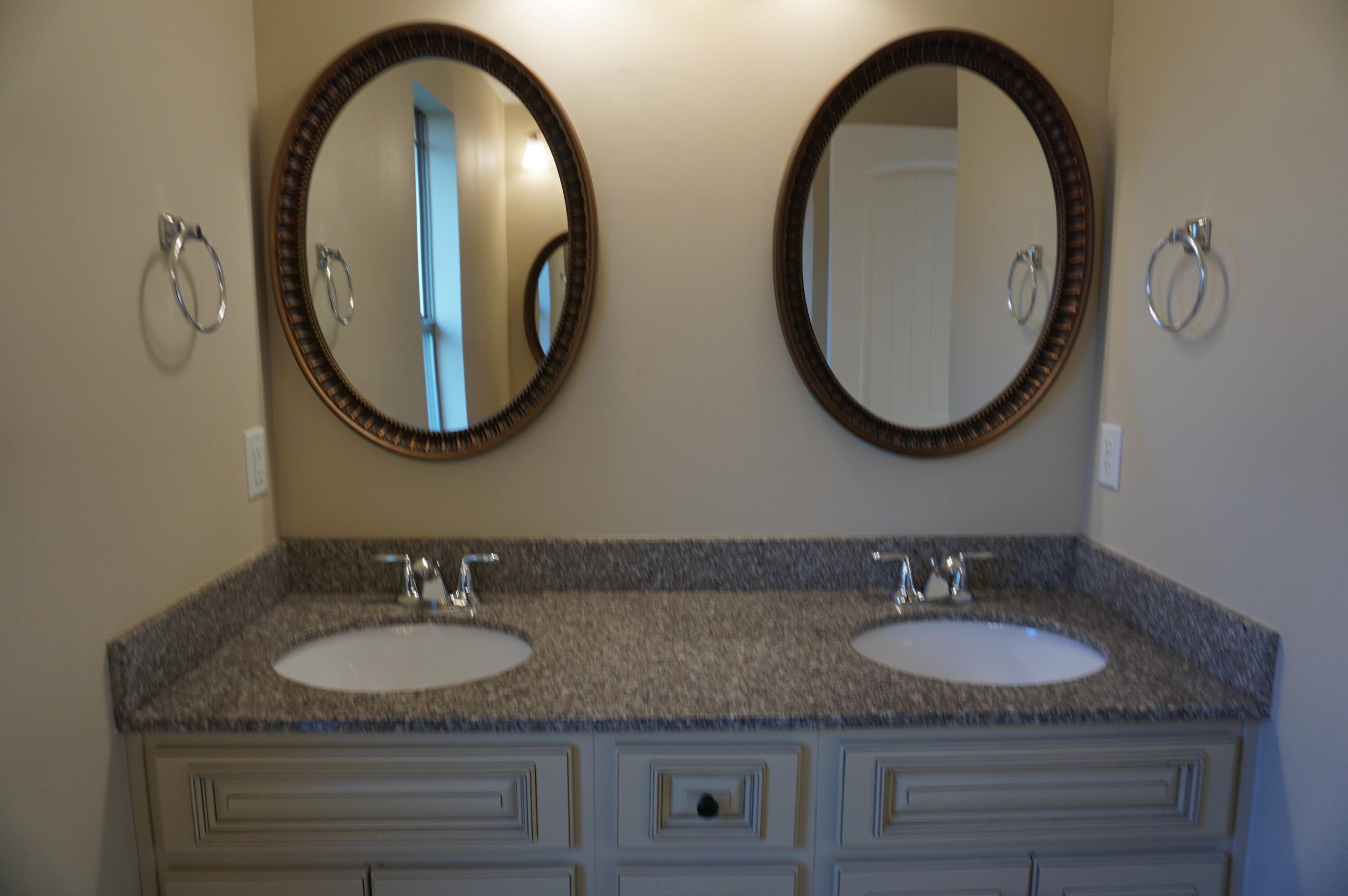 LEE FARMS PH III - Residential Lease