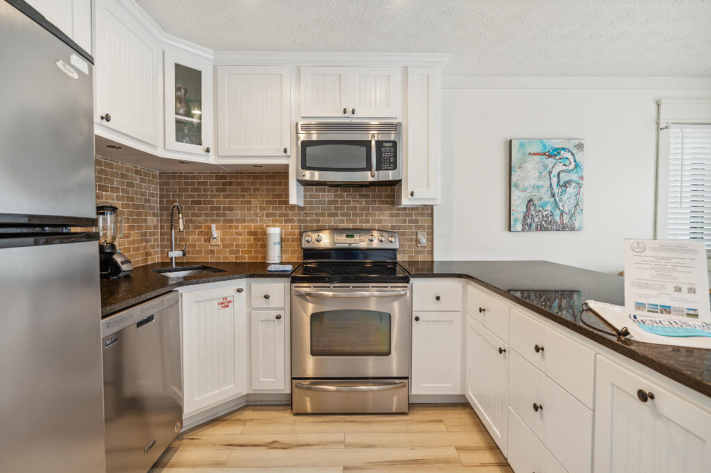 BEACHSIDE CONDO AT SEAGROVE - Residential