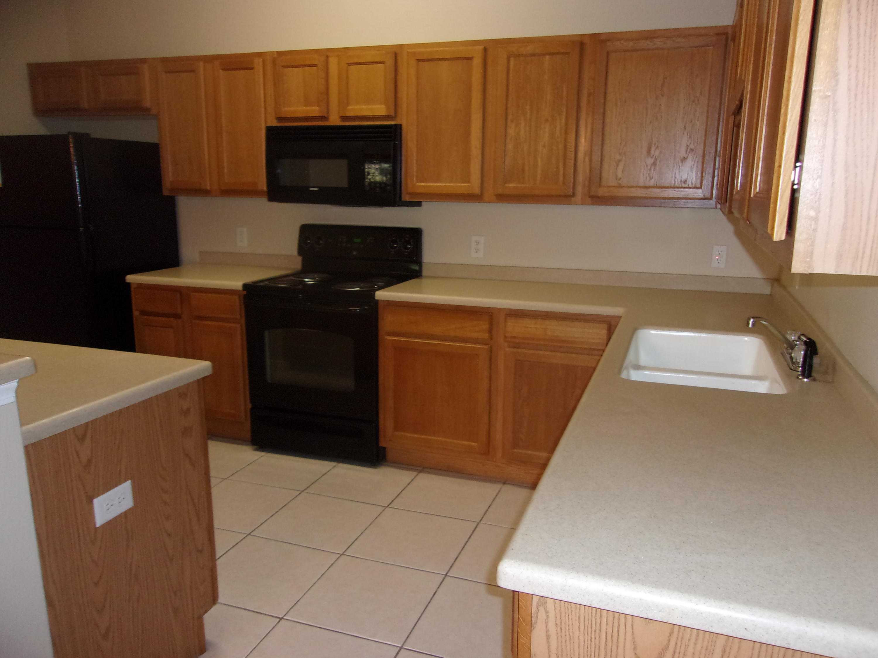 BEAVER RUN TOWNHOMES - Residential Lease