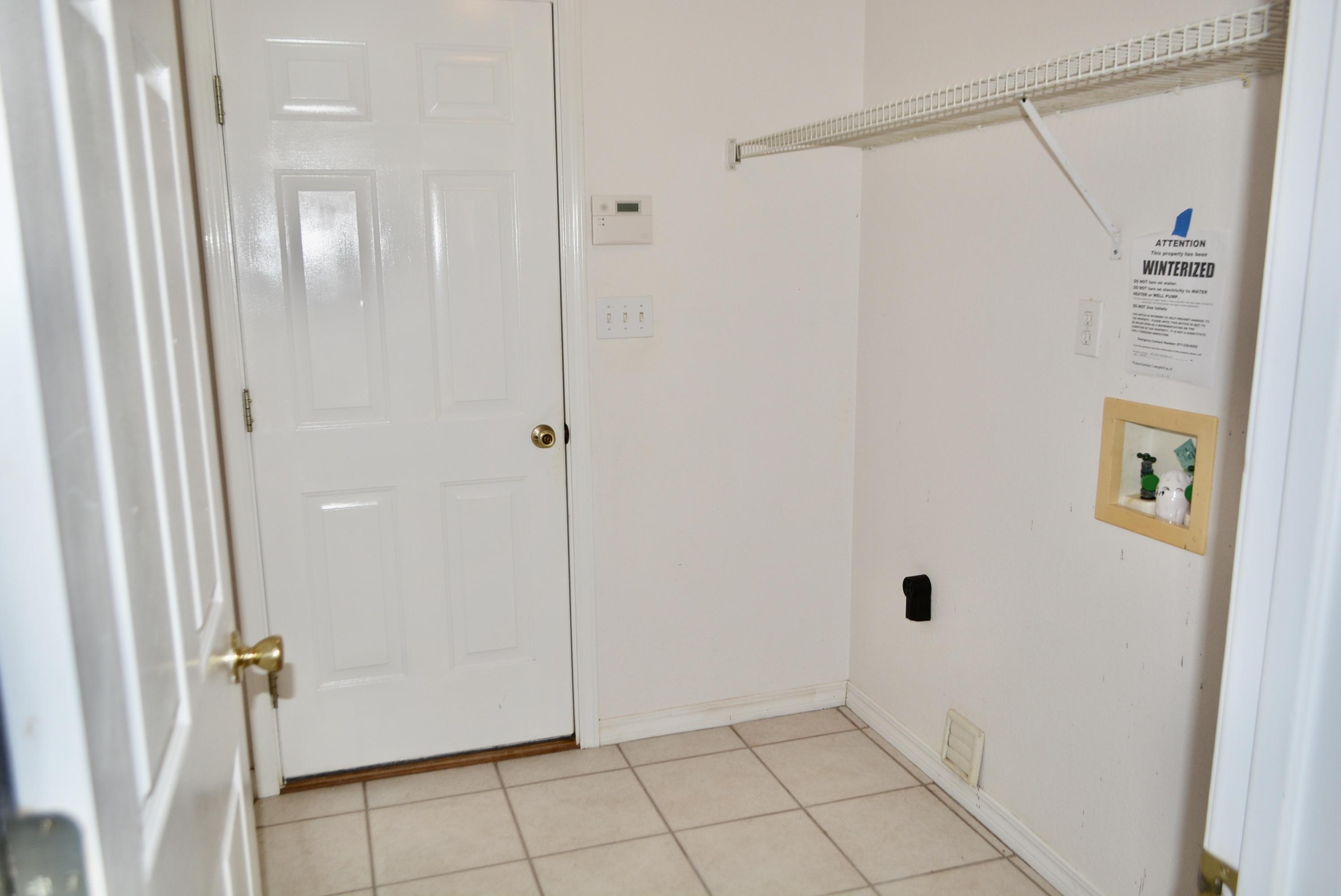 IVALEA GARDENS - Residential