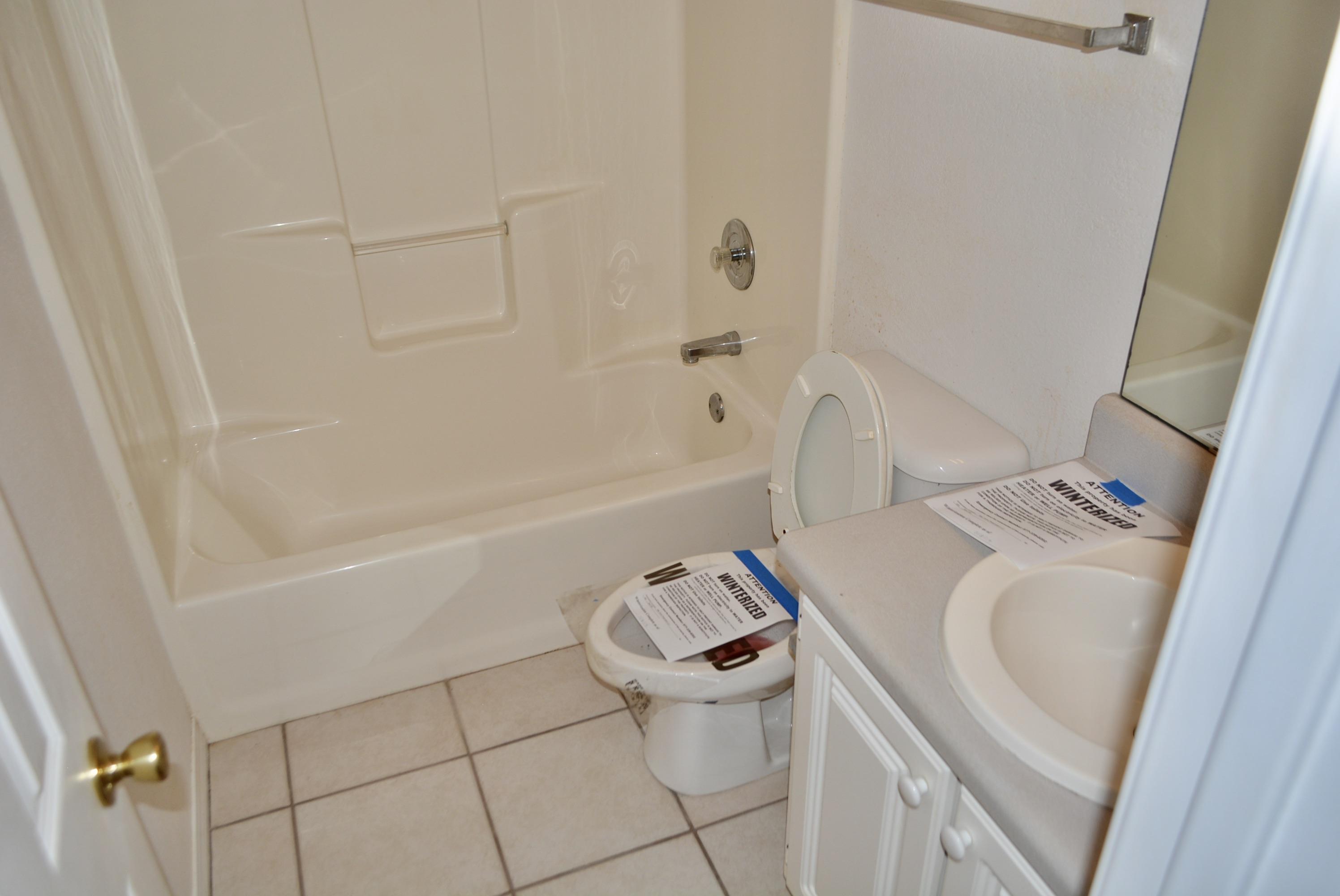 IVALEA GARDENS - Residential