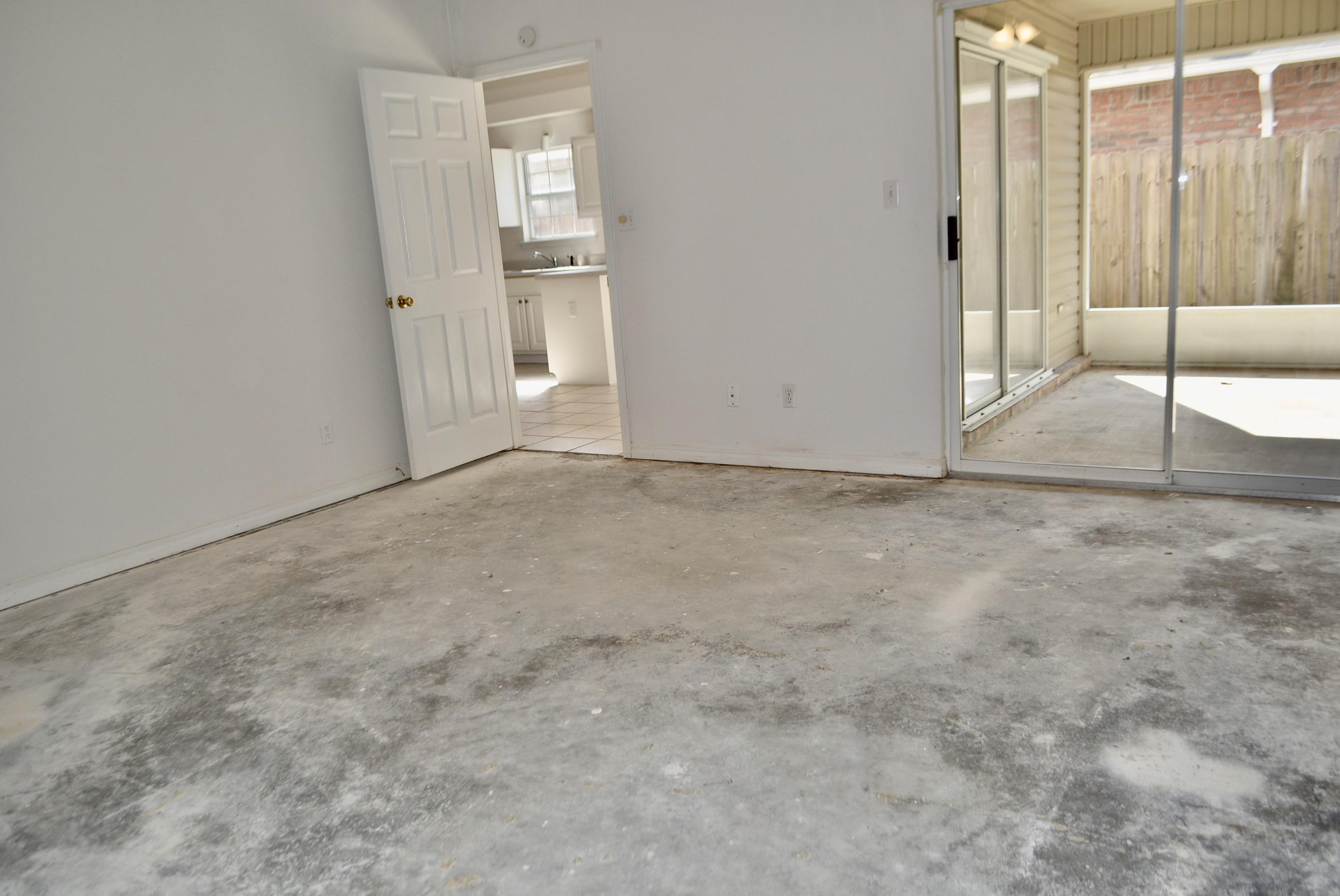 IVALEA GARDENS - Residential