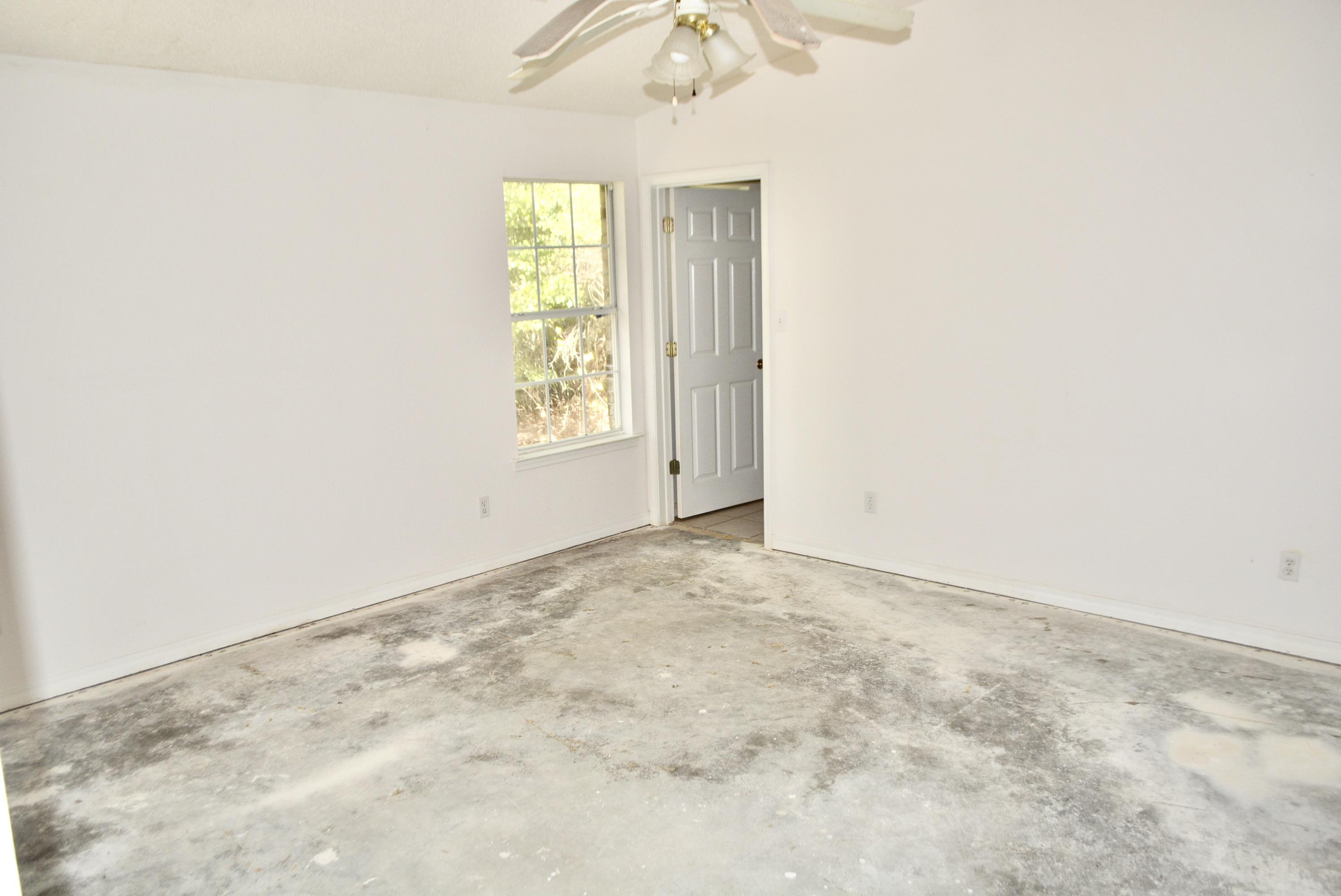 IVALEA GARDENS - Residential