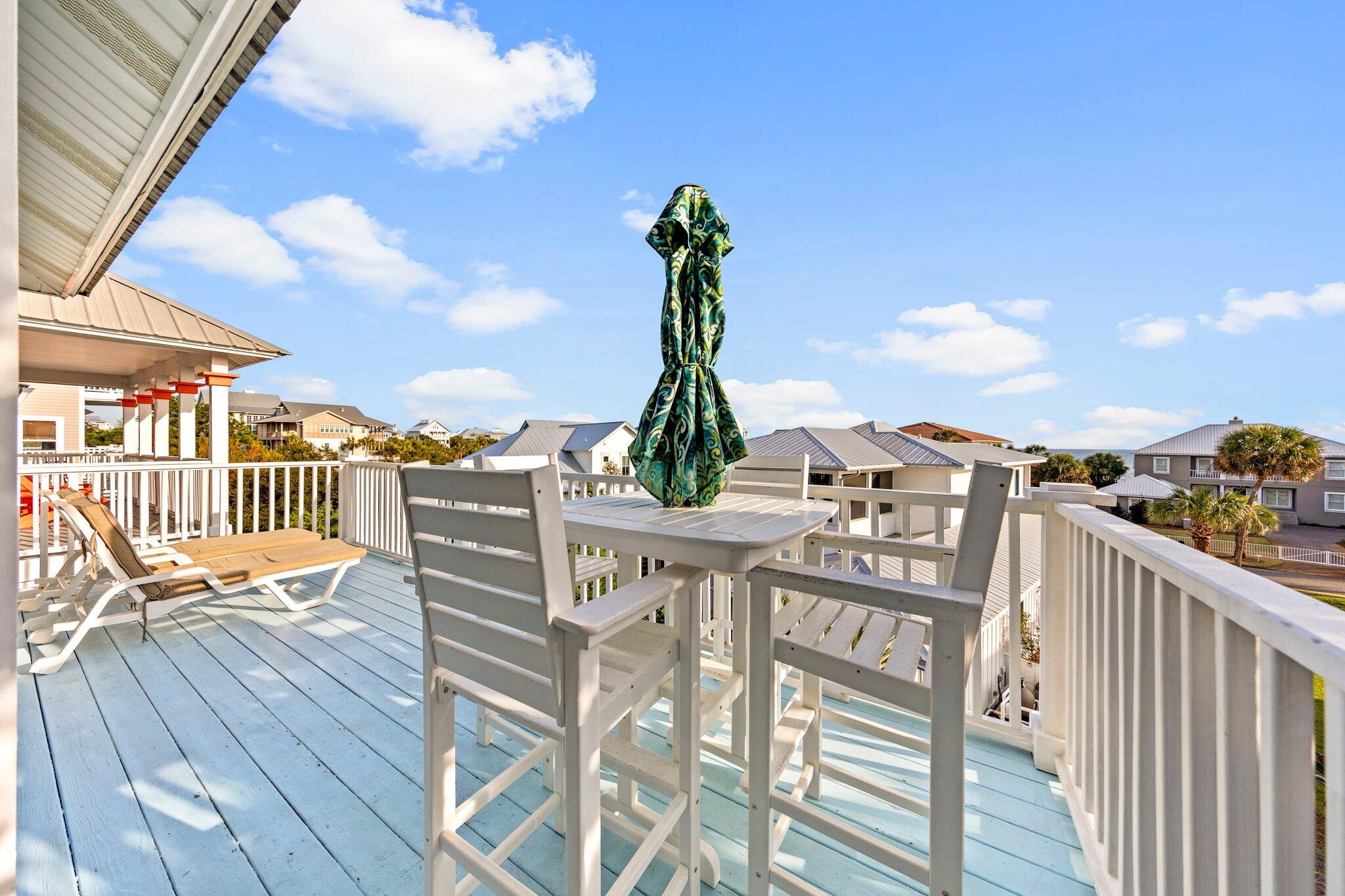 OLD FLORIDA COTTAGES - Residential