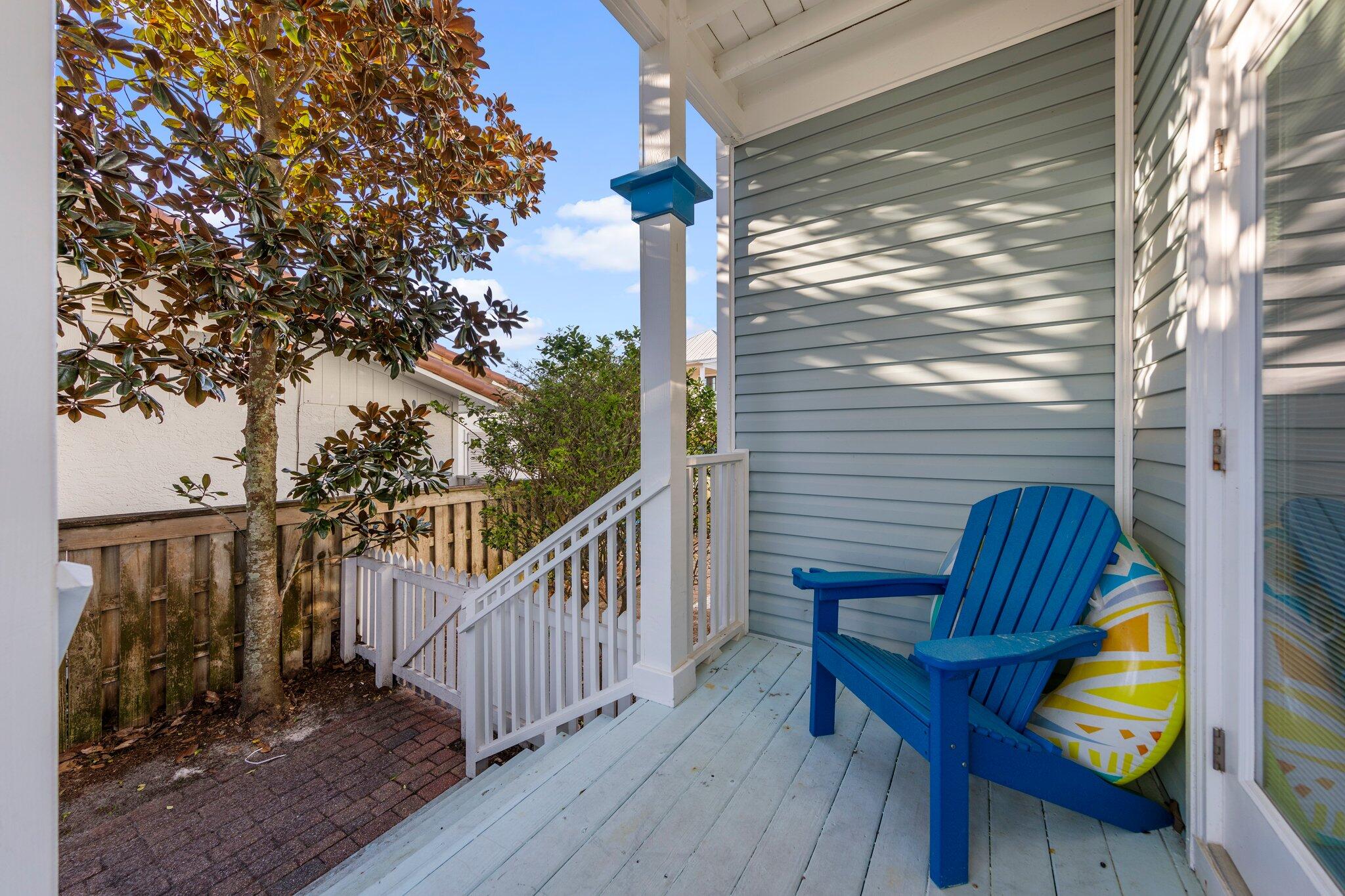 OLD FLORIDA COTTAGES - Residential